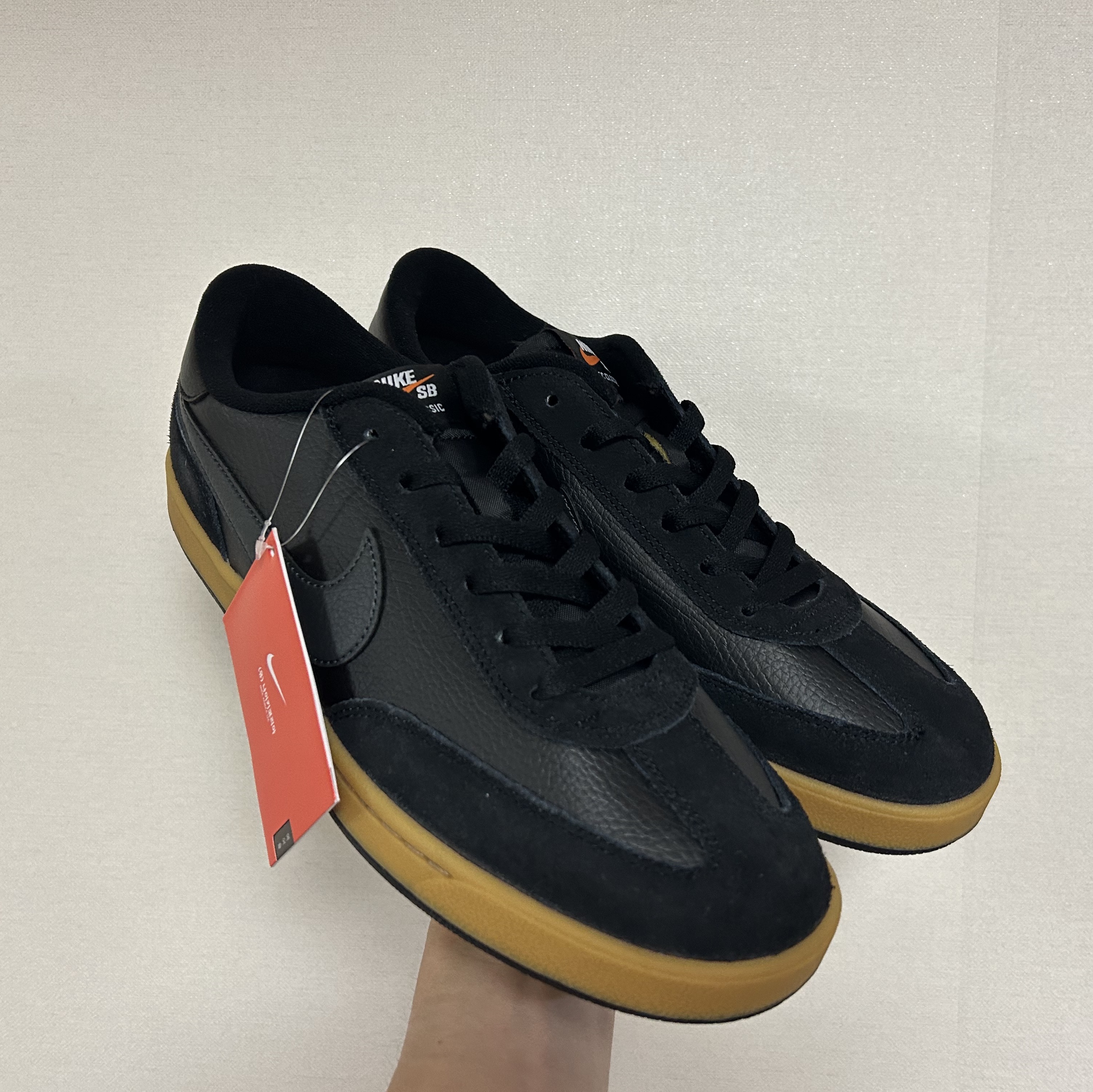 Nike SB FC Classic Black Vivid 착용 스타일 - 3