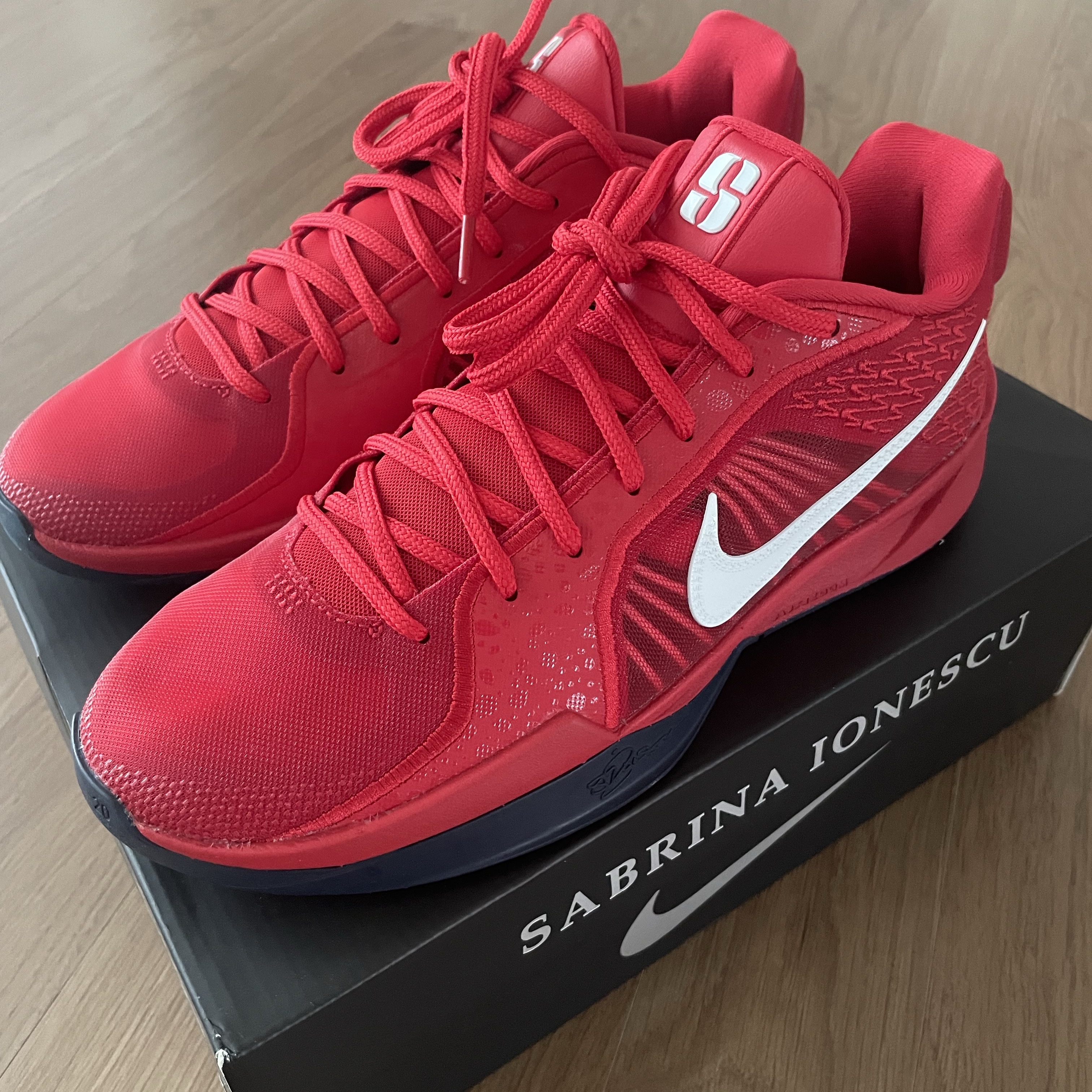 Nike Sabrina 2 EP Sport Red 착용 스타일 - 2