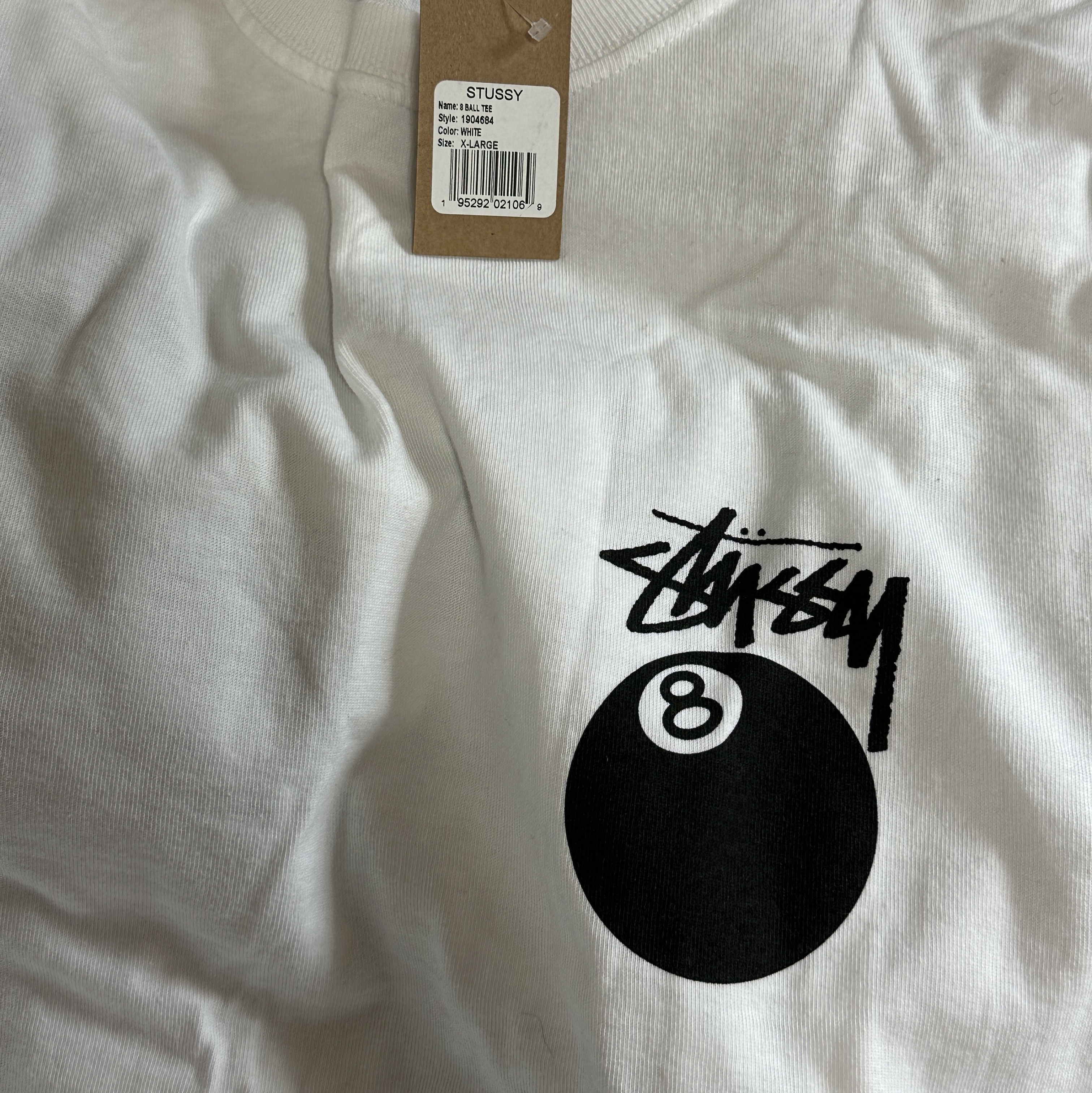 Stussy 8 Ball T-Shirt White 착용 스타일