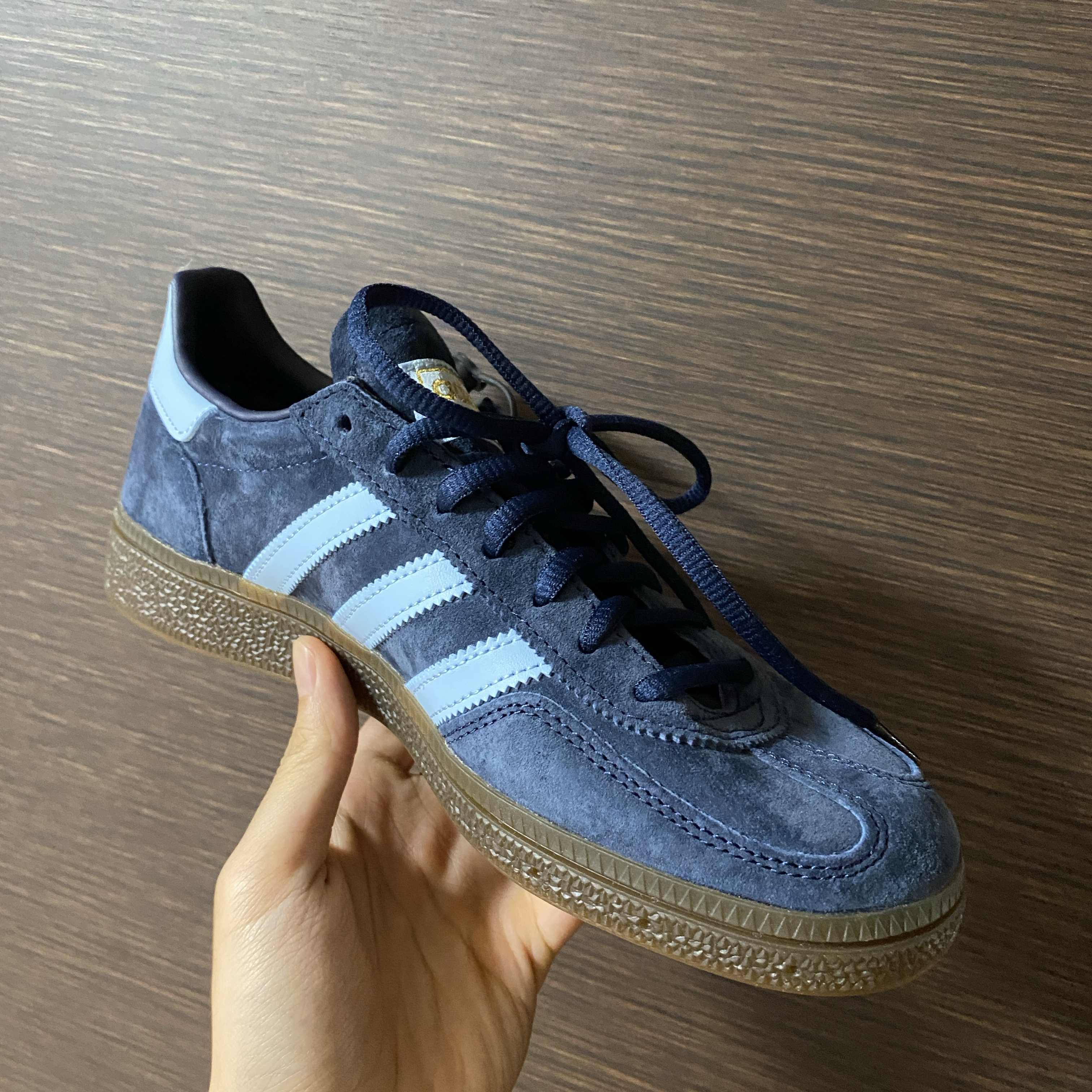 Adidas Spezial Handball Collegiate Navy 착용 스타일