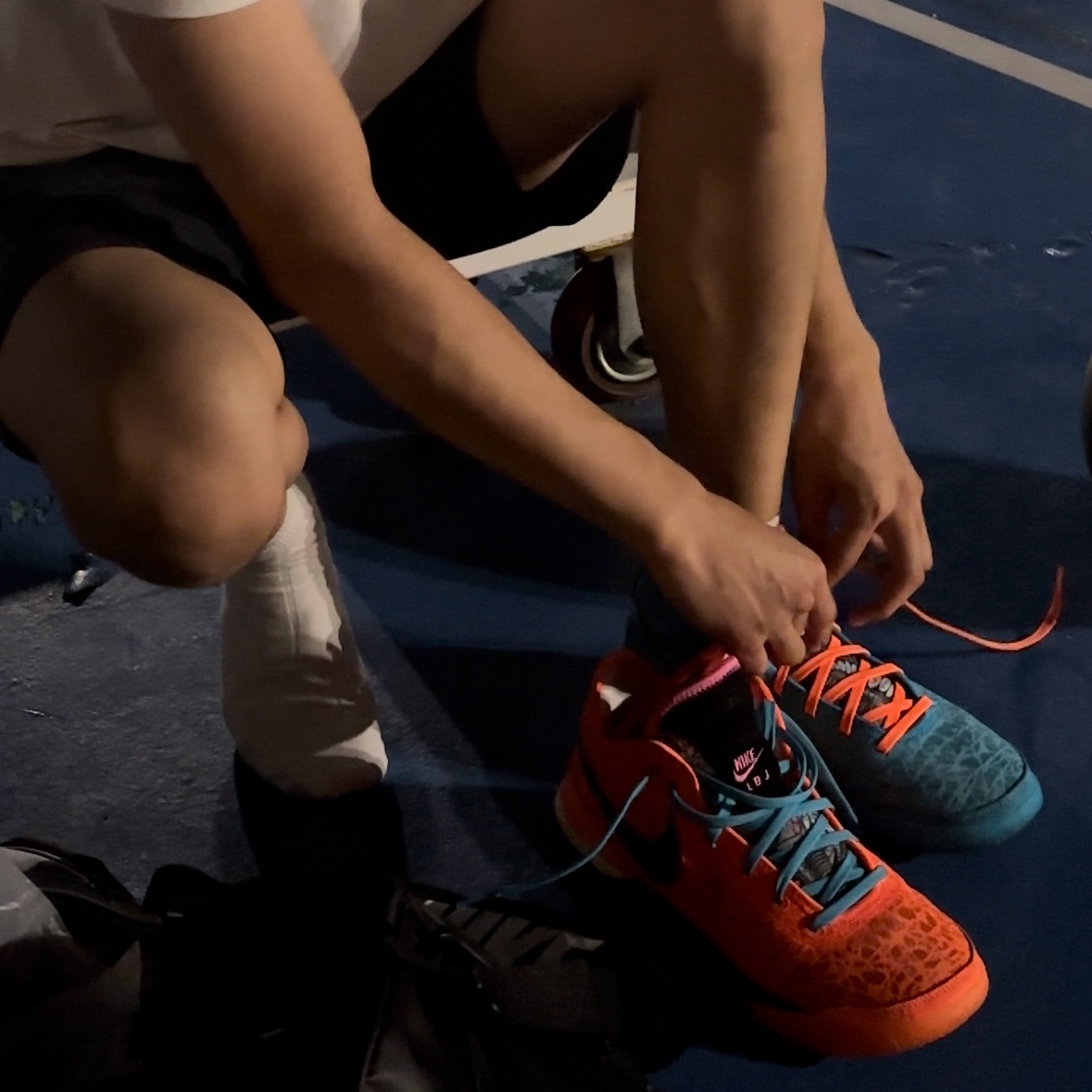 Nike LeBron NXXT Gen EP Multi Color 착용 스타일 - 2