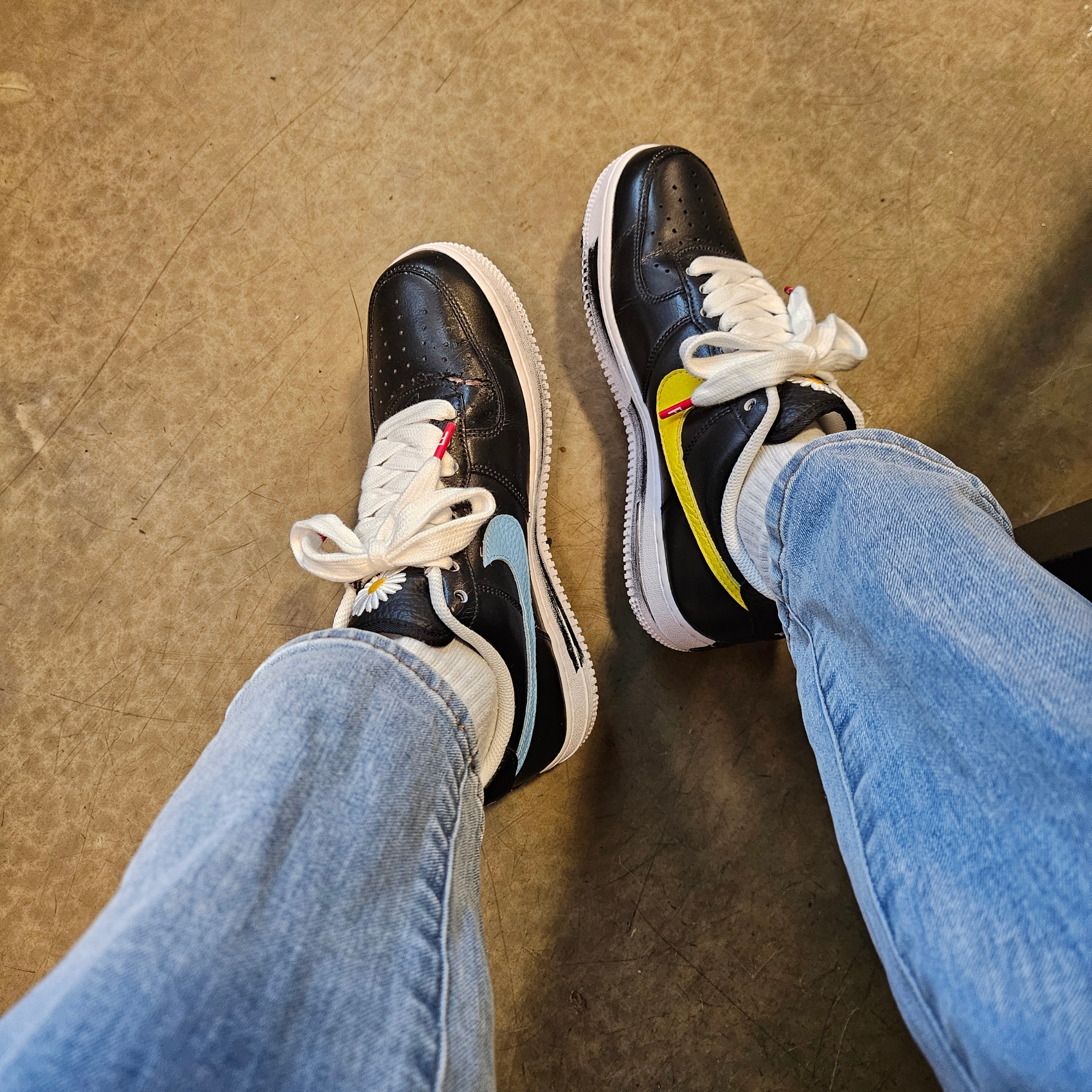 Nike x Peaceminusone Air Force 1 Low Para-Noise 3.0 Black and Multicolor 착용 스타일