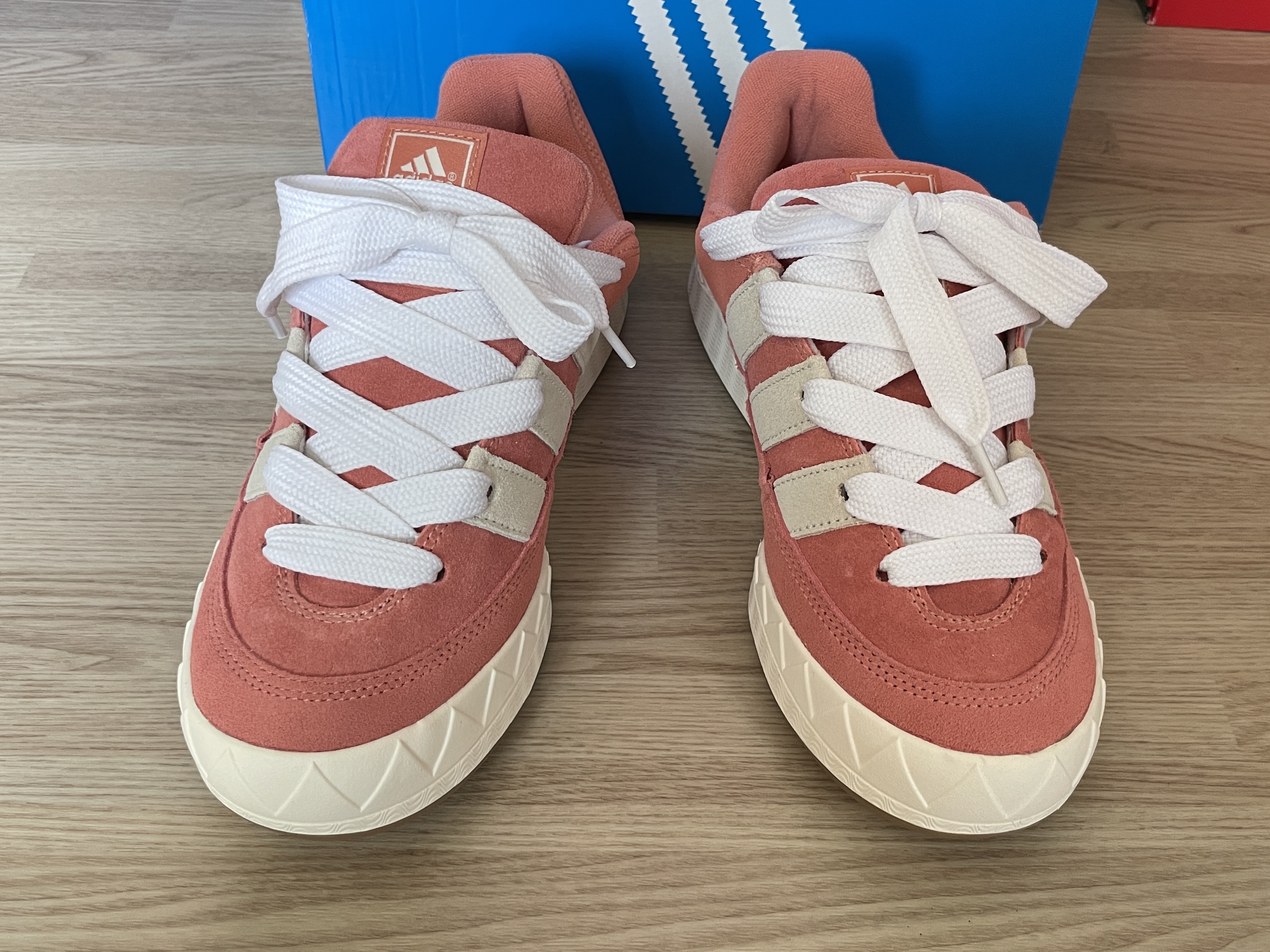 Adidas Adimatic Wonder Clay 착용 스타일 - 3