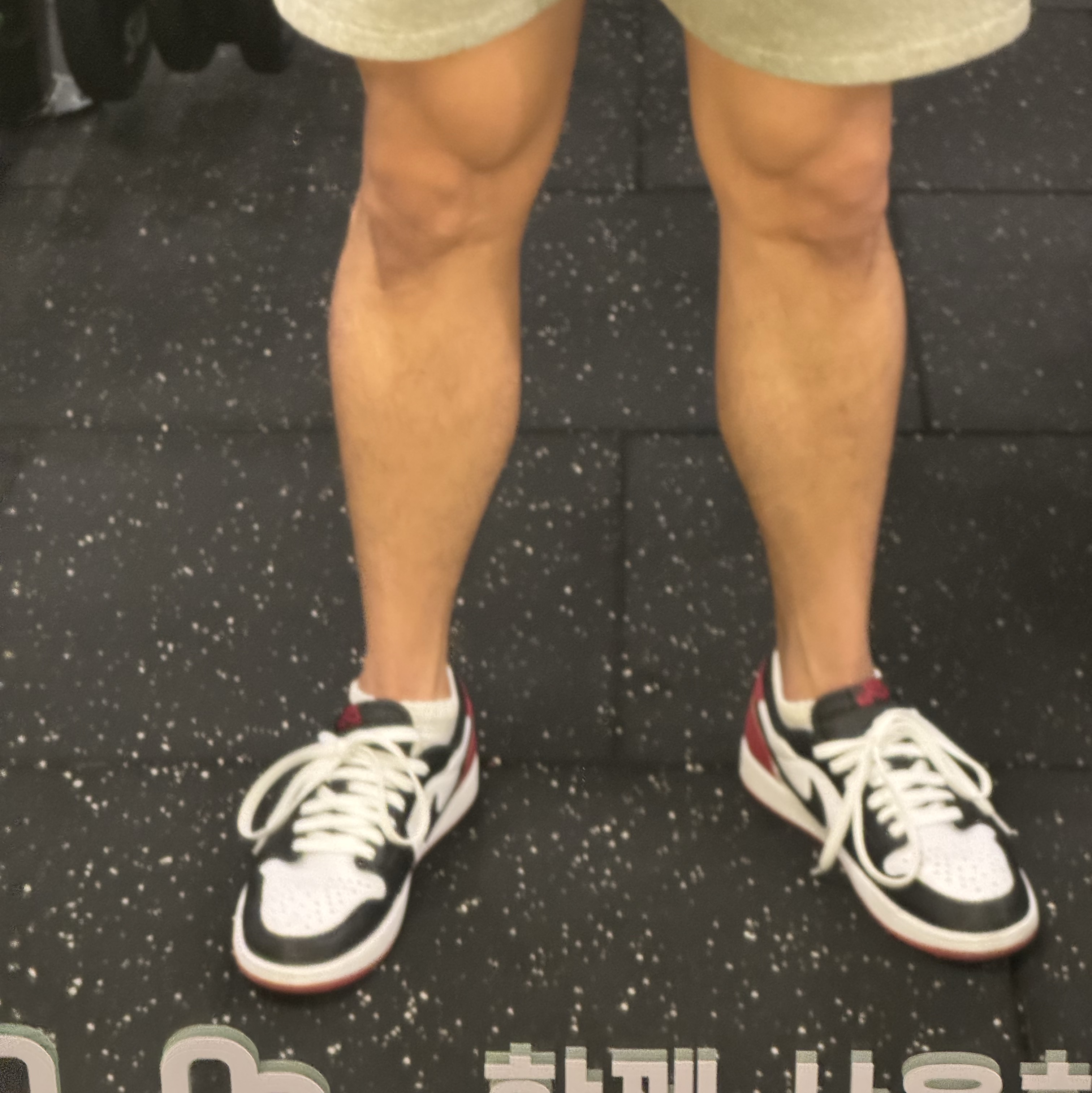 Jordan 1 Retro Low OG Black Toe 착용 스타일