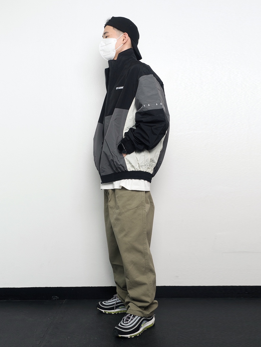 QT8 Garments TL Old Track Jacket Charcoal, Nike Air Max 97 OG Black Volt Asia 착용 스타일 - 2