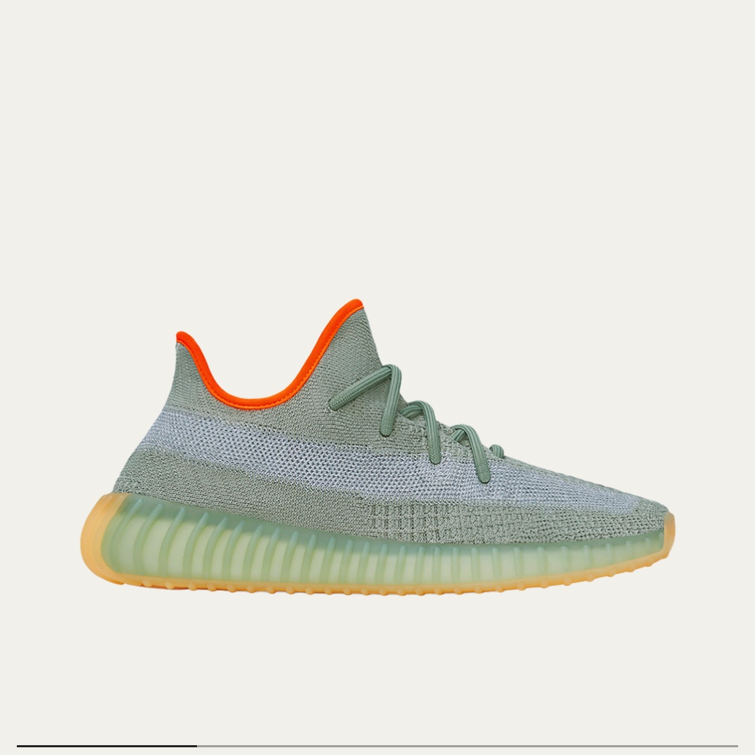 Adidas Yeezy Boost 350 V2 Desert Sage 착용 스타일