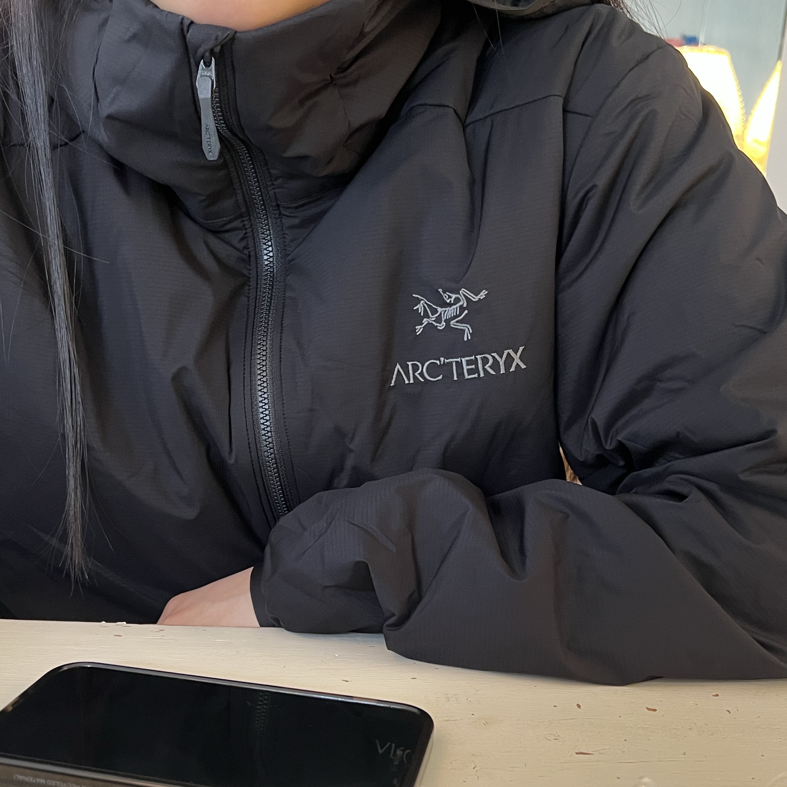 Arc'teryx Atom LT Hoody Black 착용 스타일