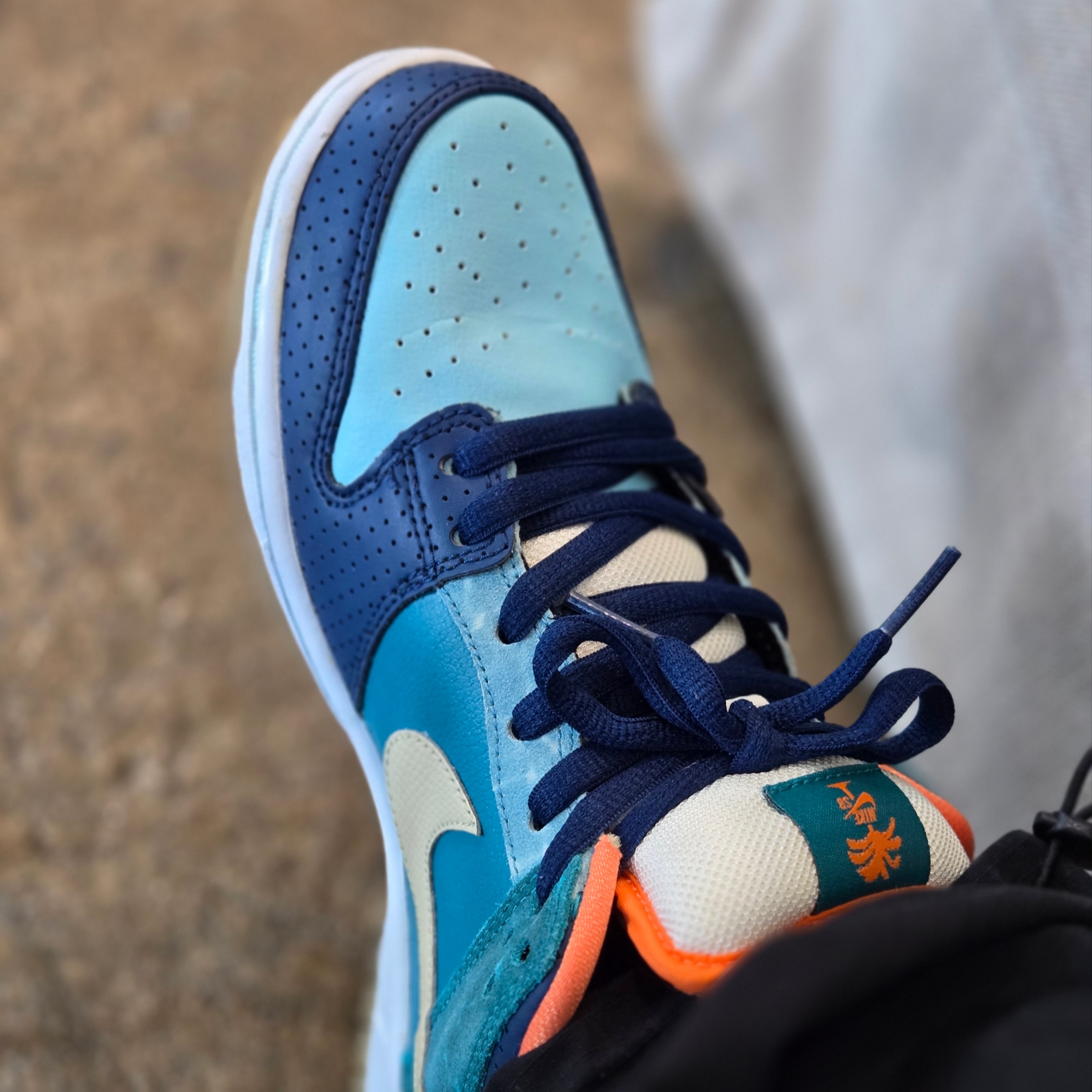 Nike SB Dunk Low MIA Skate Shop, Supreme x Ducati Soccer Jersey Black - 24SS 착용 스타일 - 3