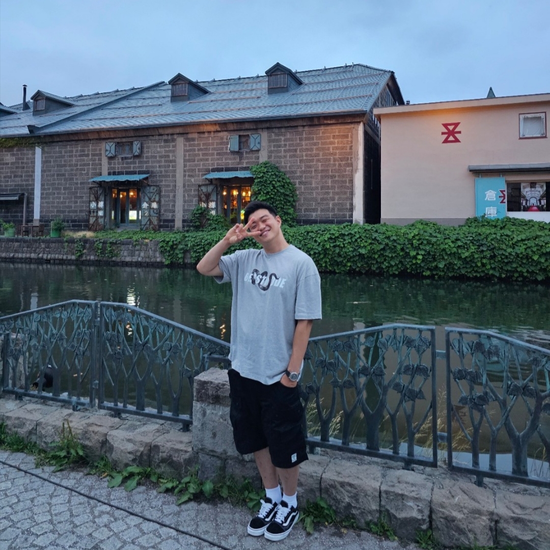 Vans Old Skool Platform Black White, Casio G-Shock GM-2100-1A 착용 스타일 - 1