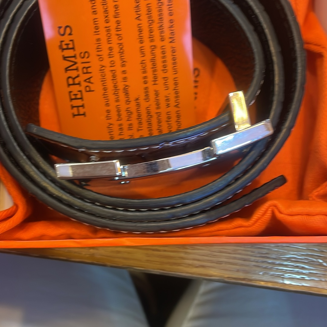 Hermes H D'Ancre Belt Buckle & Reversible Leather Strap 32mm & Silver Noir Chocolat 착용 스타일 - 4
