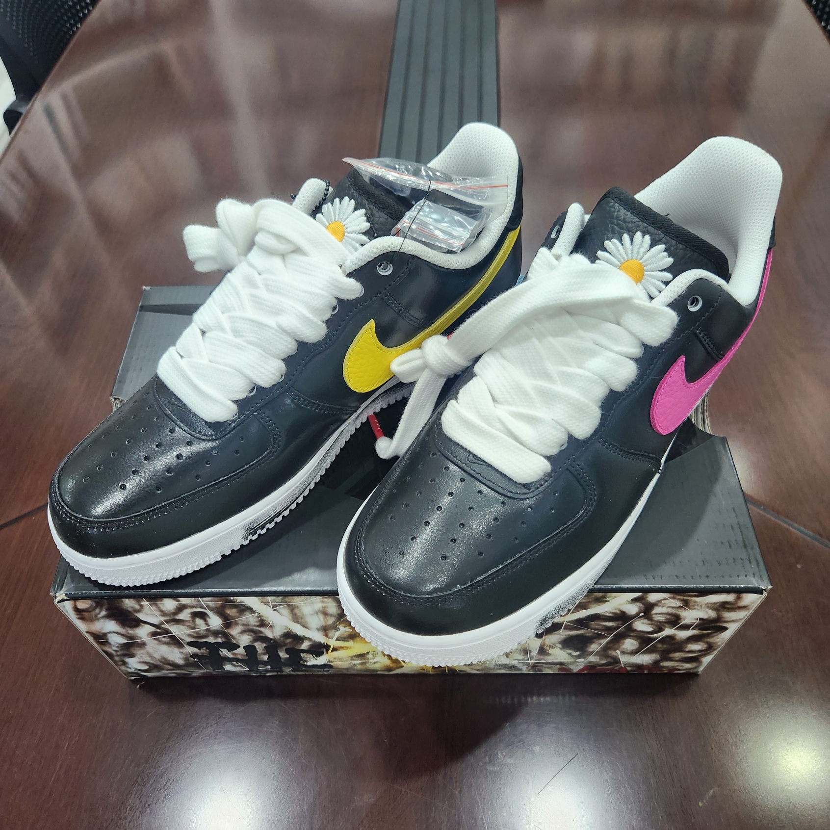 Nike x Peaceminusone Air Force 1 Low Para-Noise 3.0 Black and Multicolor 착용 스타일 - 1