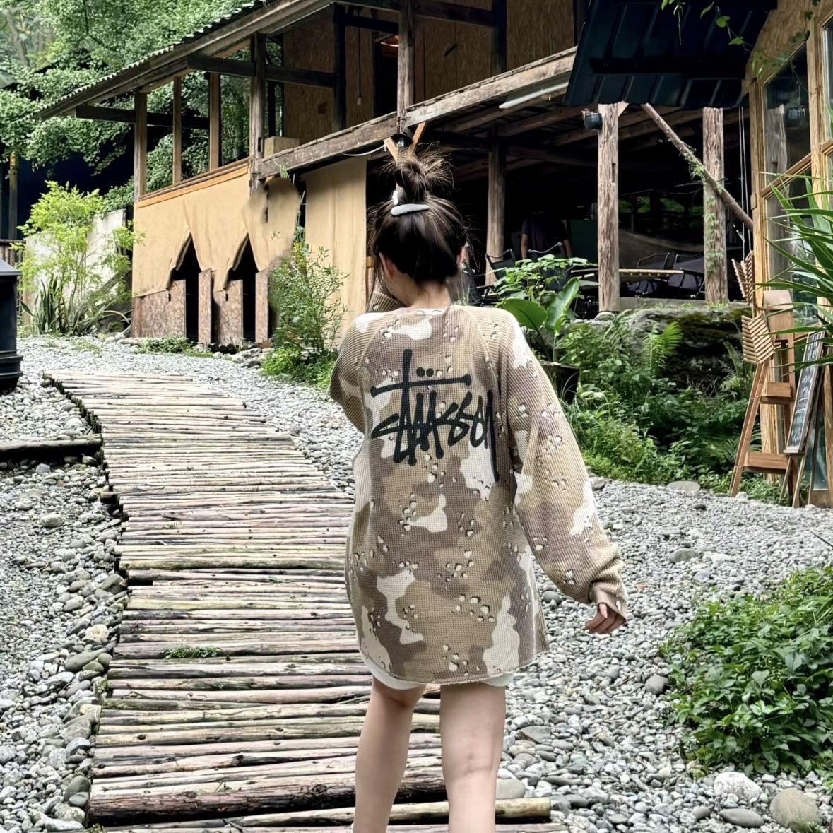 Stussy Raglan Thermal LS Crew Desert Camo 착용 스타일 - 2