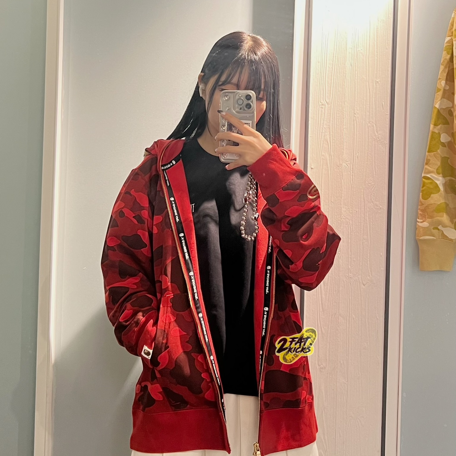 BAPE Color Camo Double Shark Full Zip Hoodie Misted yellow, BAPE Color Camo Double Shark Full Zip Hoodie Bright Red 착용 스타일 - 5