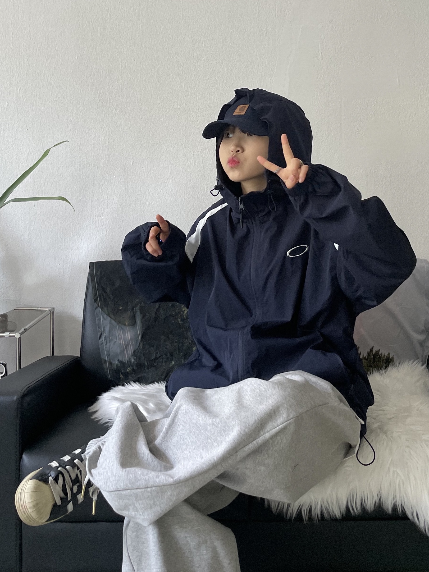 Carhartt Canvas Cap Navy, Adidas Superstar Premium Black White 착용 스타일 - 2