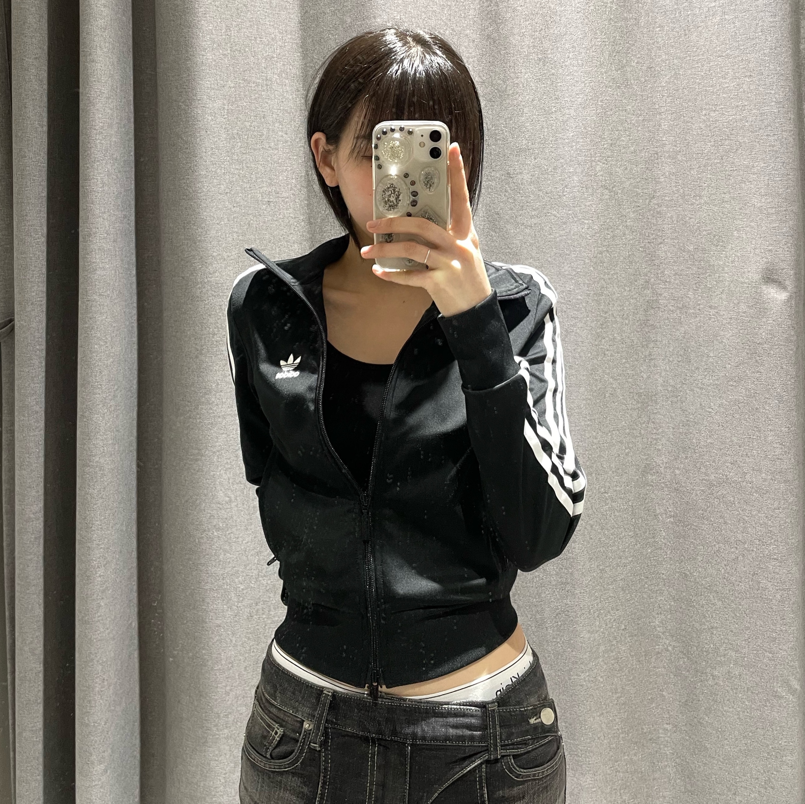 (W) Adidas Originals Adicolor Classics Firebird Track Jacket Black - US Sizing, Apple AirPods Max Lightning Silver (Korean Ver.) 착용 스타일 - 1