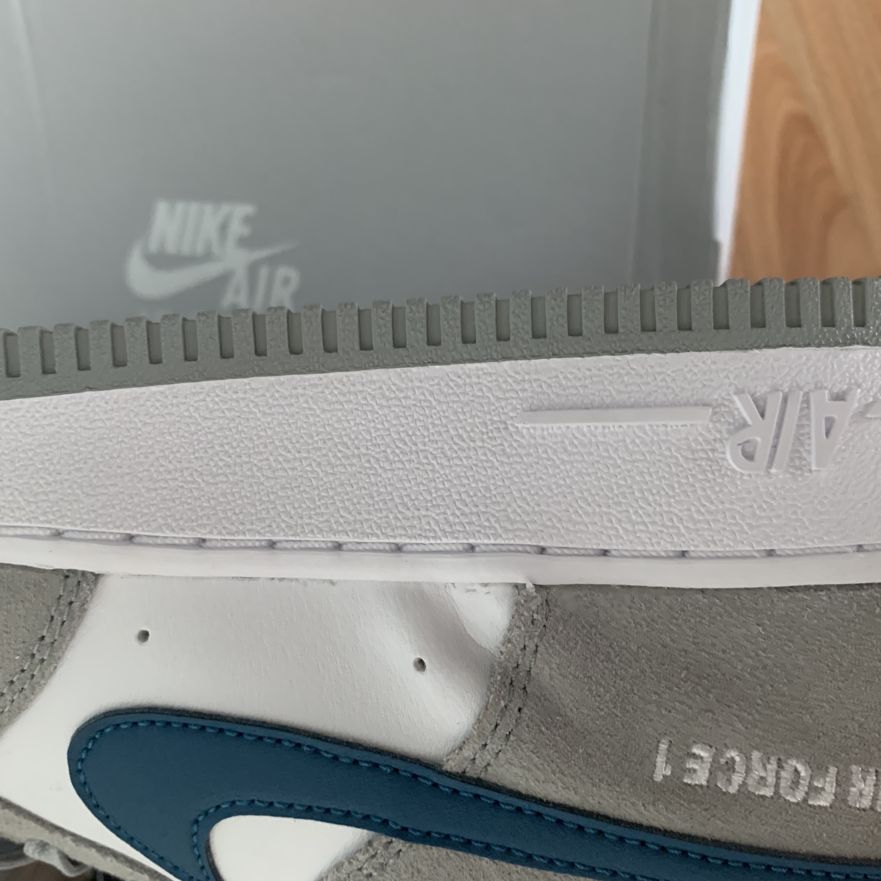 (GS) Nike Air Force 1 LV8 Athletic Club Light Smoke Grey Marina 착용 스타일 - 2