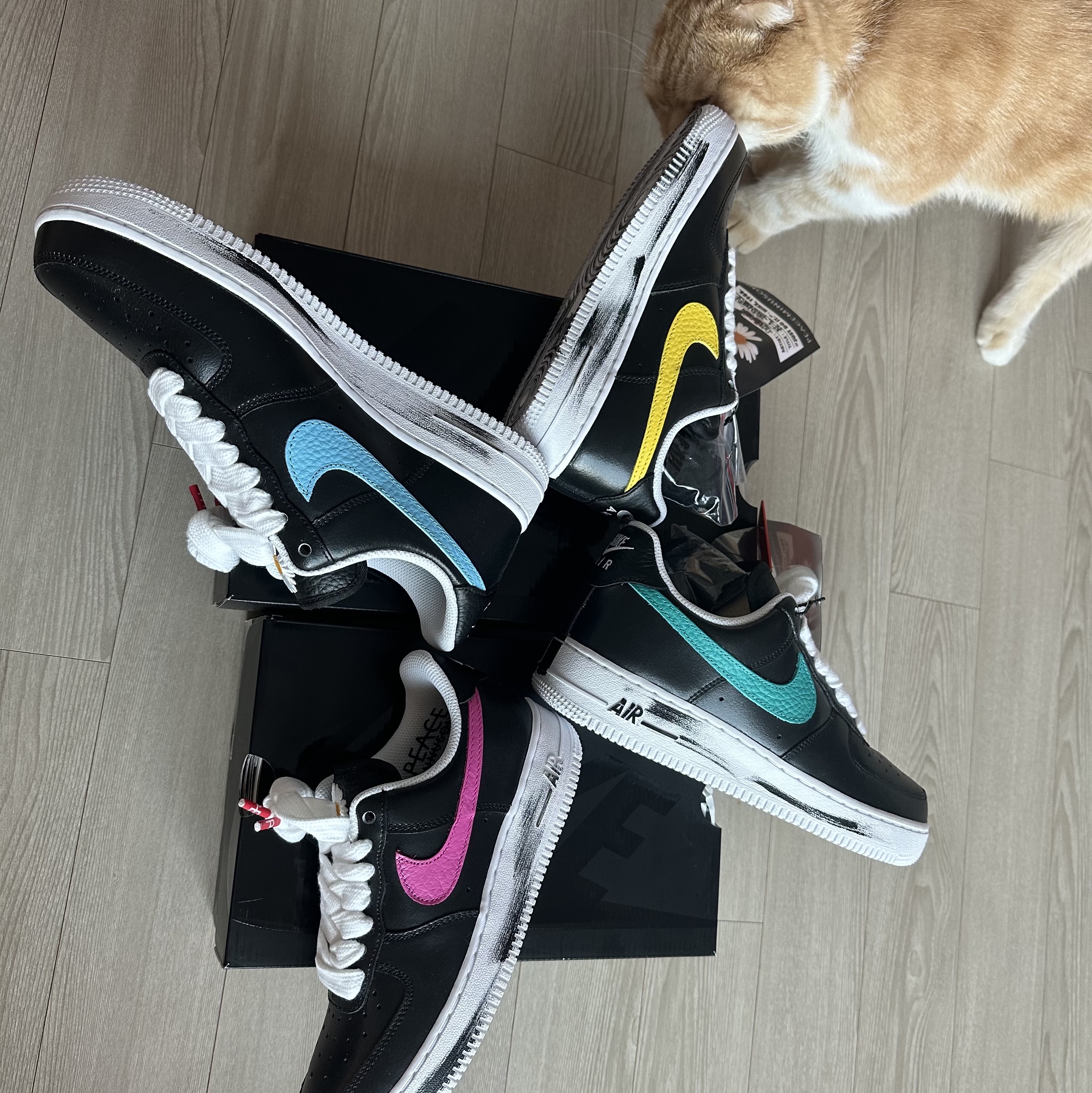 Nike x Peaceminusone Air Force 1 Low Para-Noise 3.0 Black and Multicolor 착용 스타일