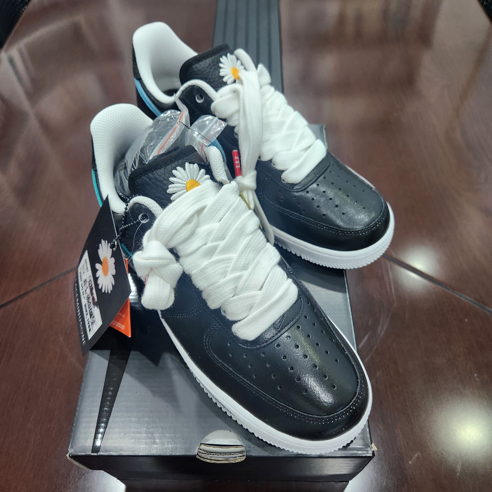 Nike x Peaceminusone Air Force 1 Low Para-Noise 3.0 Black and Multicolor 착용 스타일 - 3