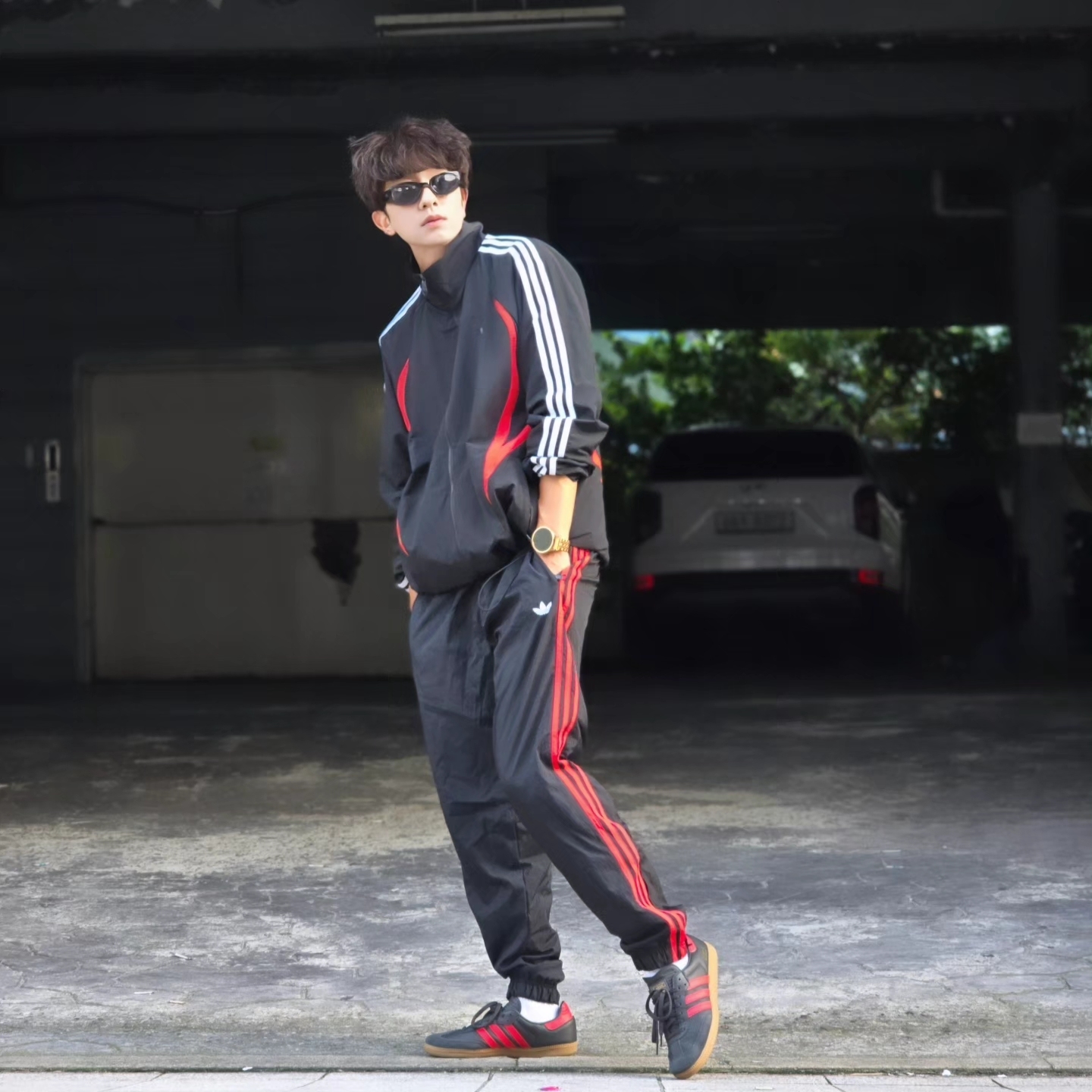 Adidas Archive Track Top Black - KR Sizing, Samsung Galaxy Watch6 44mm LTE Silver (Korean Ver.) 착용 스타일 - 5