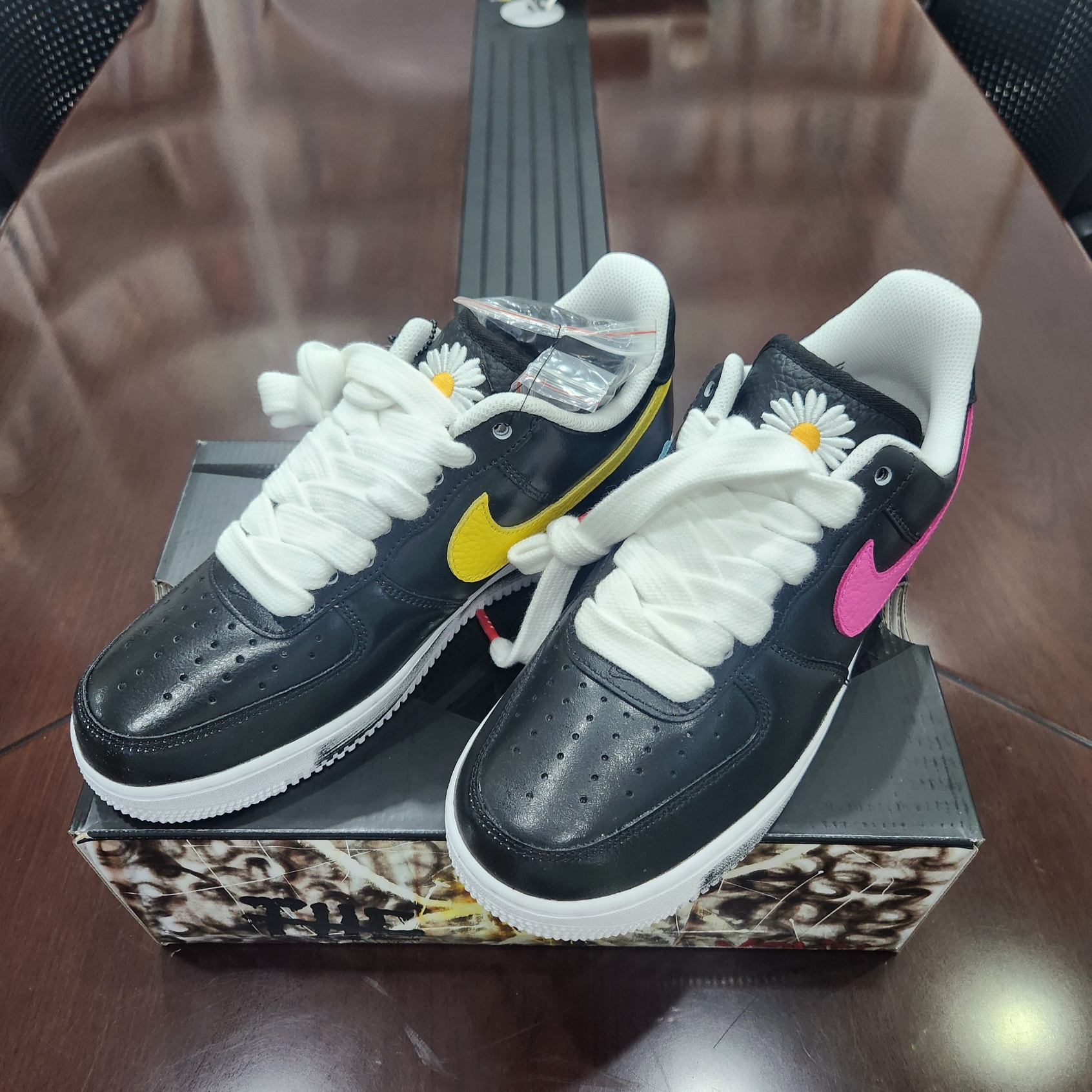 Nike x Peaceminusone Air Force 1 Low Para-Noise 3.0 Black and Multicolor 착용 스타일 - 9