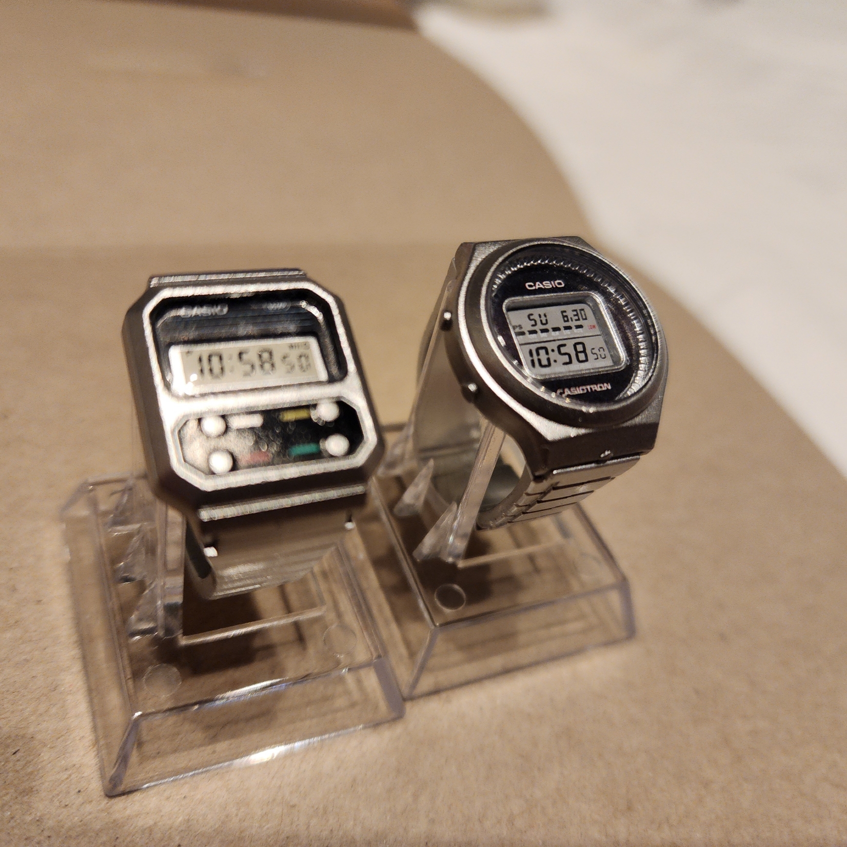 Carhartt WIP Clip Belt Chrome Black, Adidas Superstar Premium Black White 착용 스타일 - 4