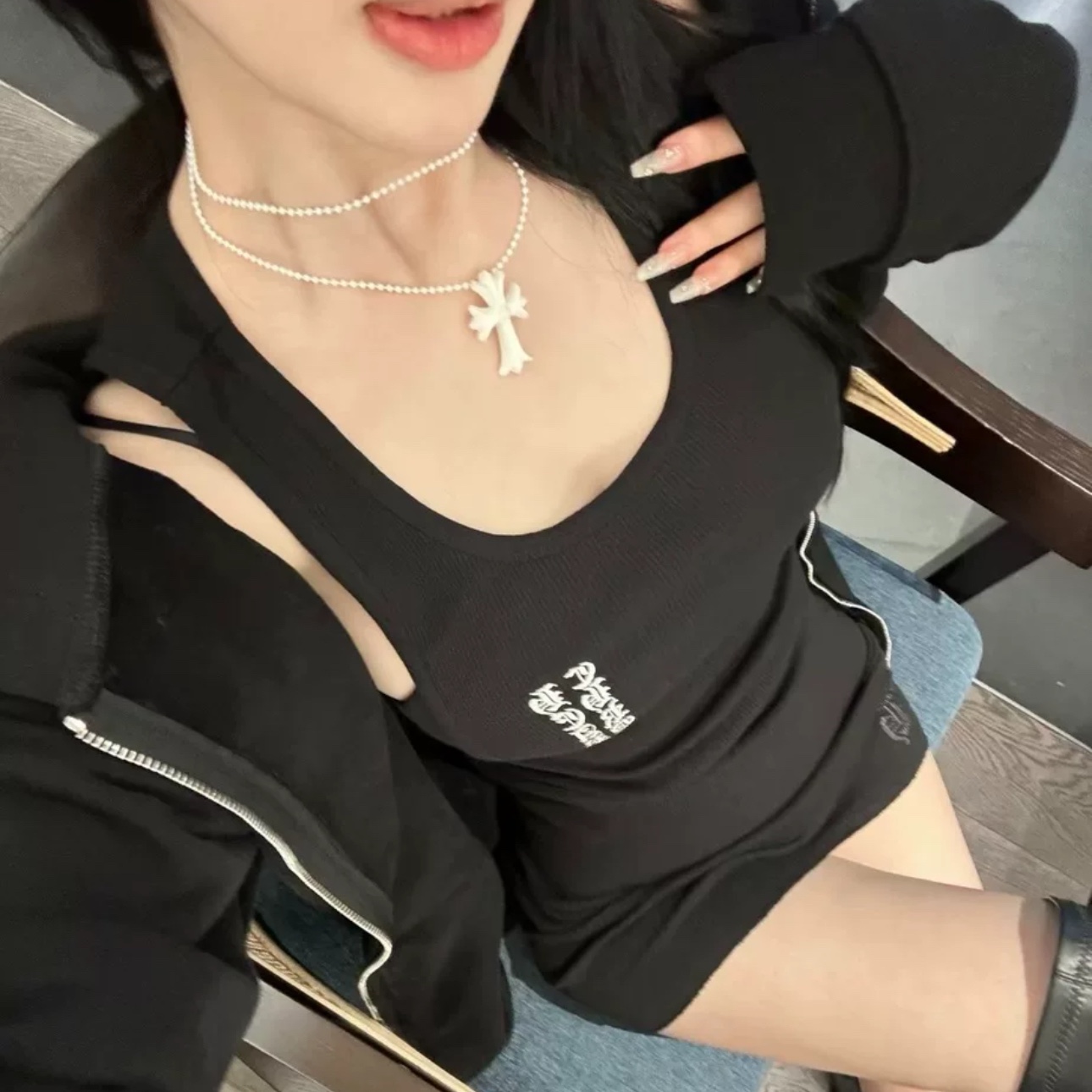 Chrome Hearts Silichrome CH Cross Pendant White 2022/2023 착용 스타일