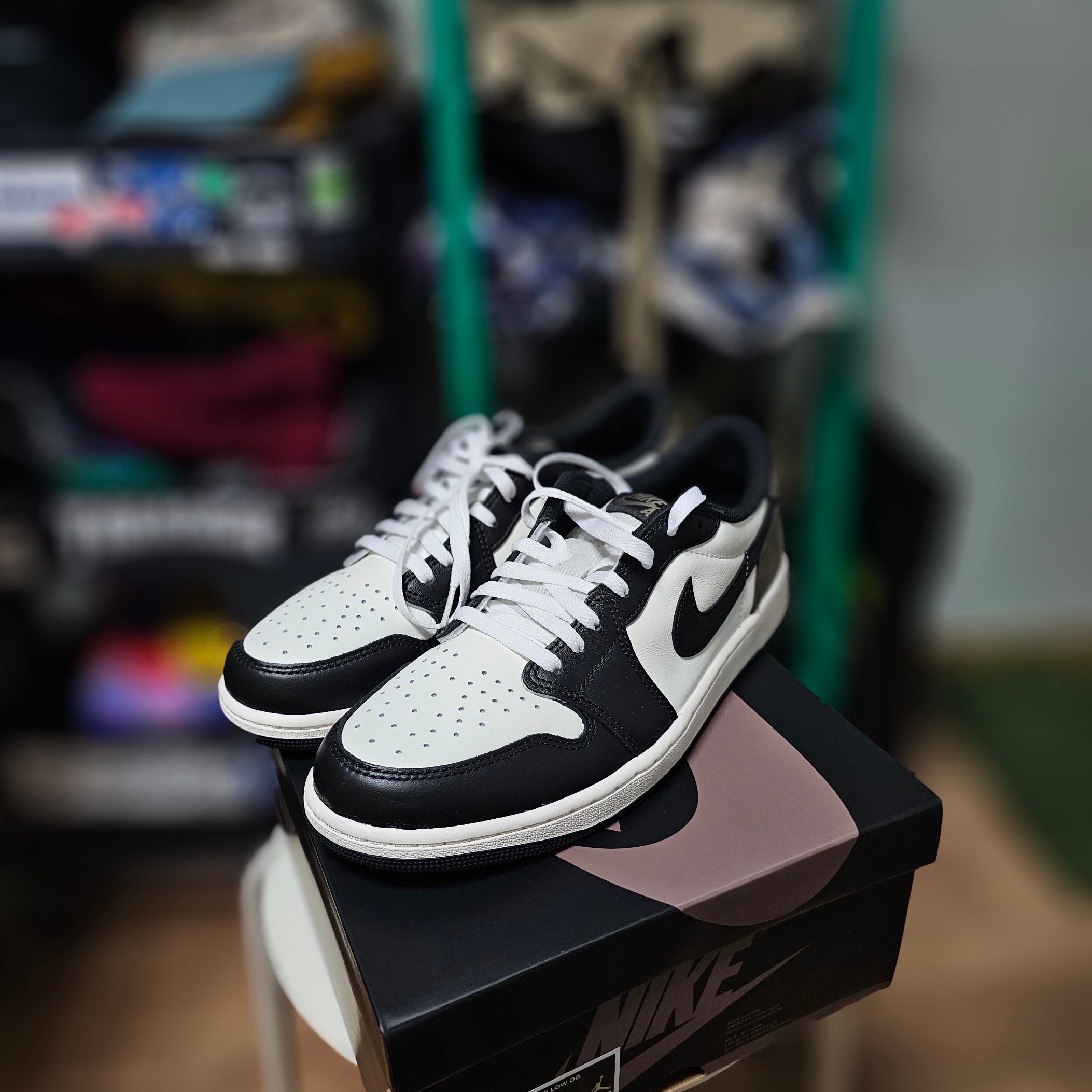 Jordan 1 Retro Low OG Mocha 착용 스타일 - 2