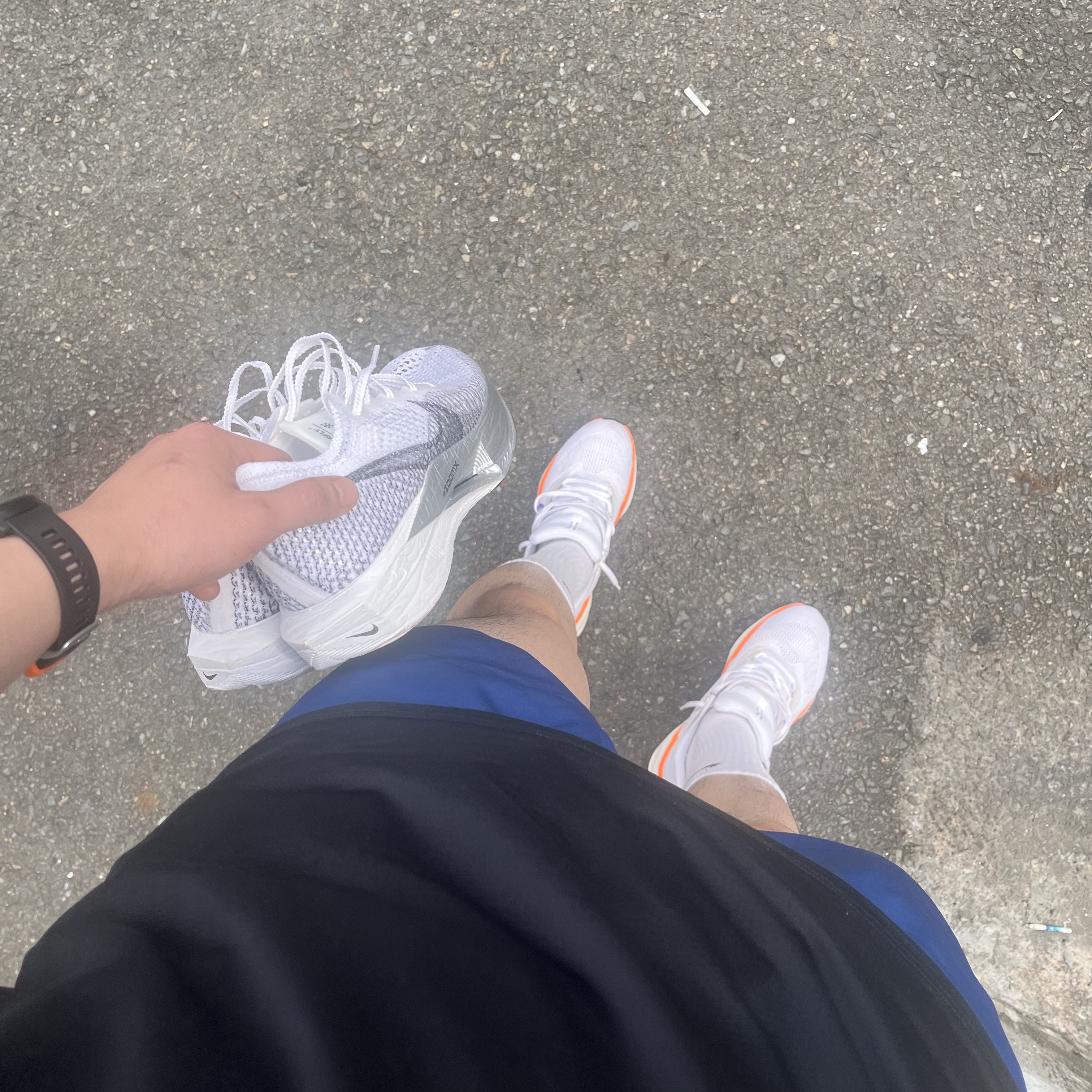 Nike ZoomX Vaporfly Next% 3 White Grey, Nike Air Zoom Pegasus 41 Blueprint 착용 스타일