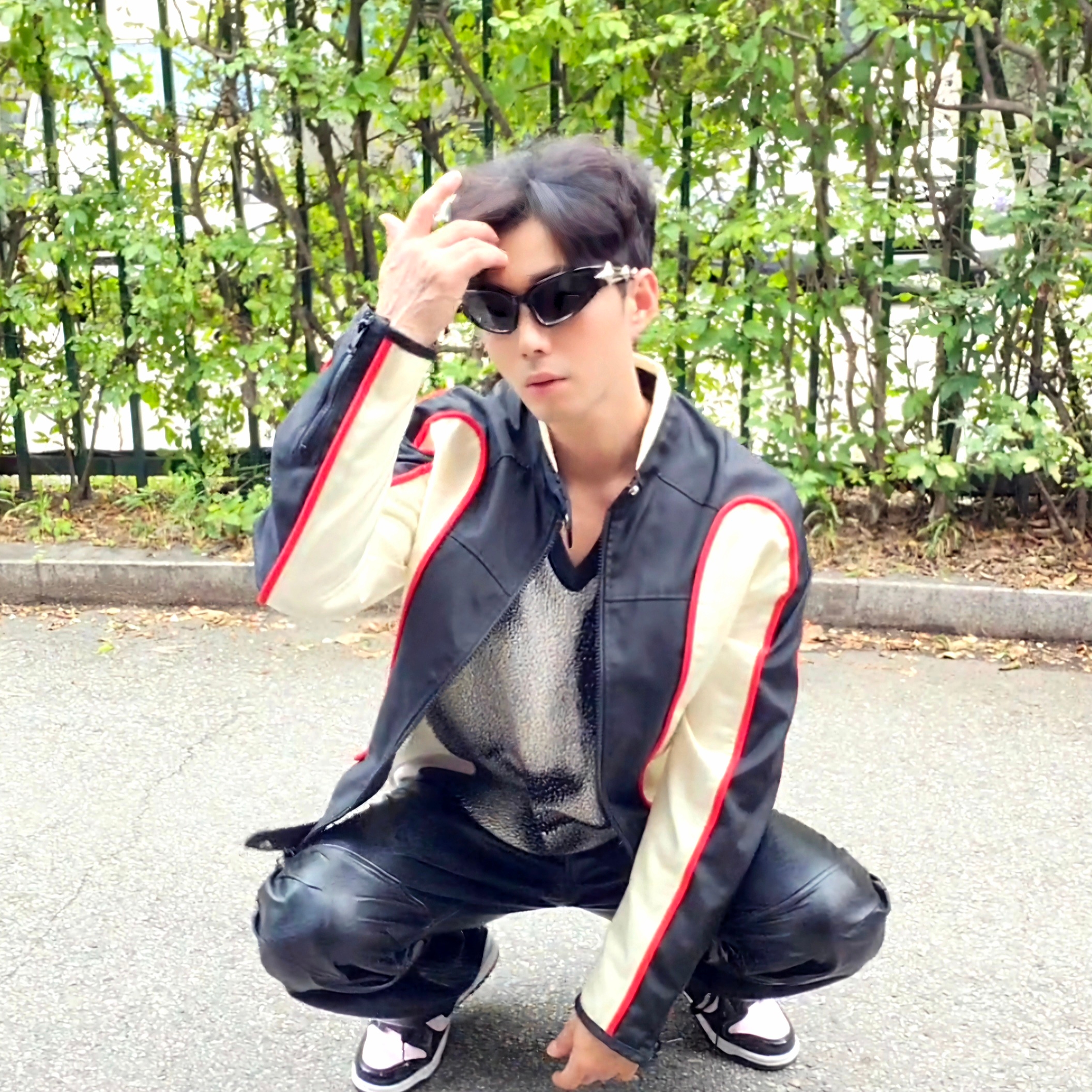 Diesel J-Blink Biker Jacket in Colour-Block Nylon Black White, Gentle Monster Paso 01 Black 착용 스타일 - 5
