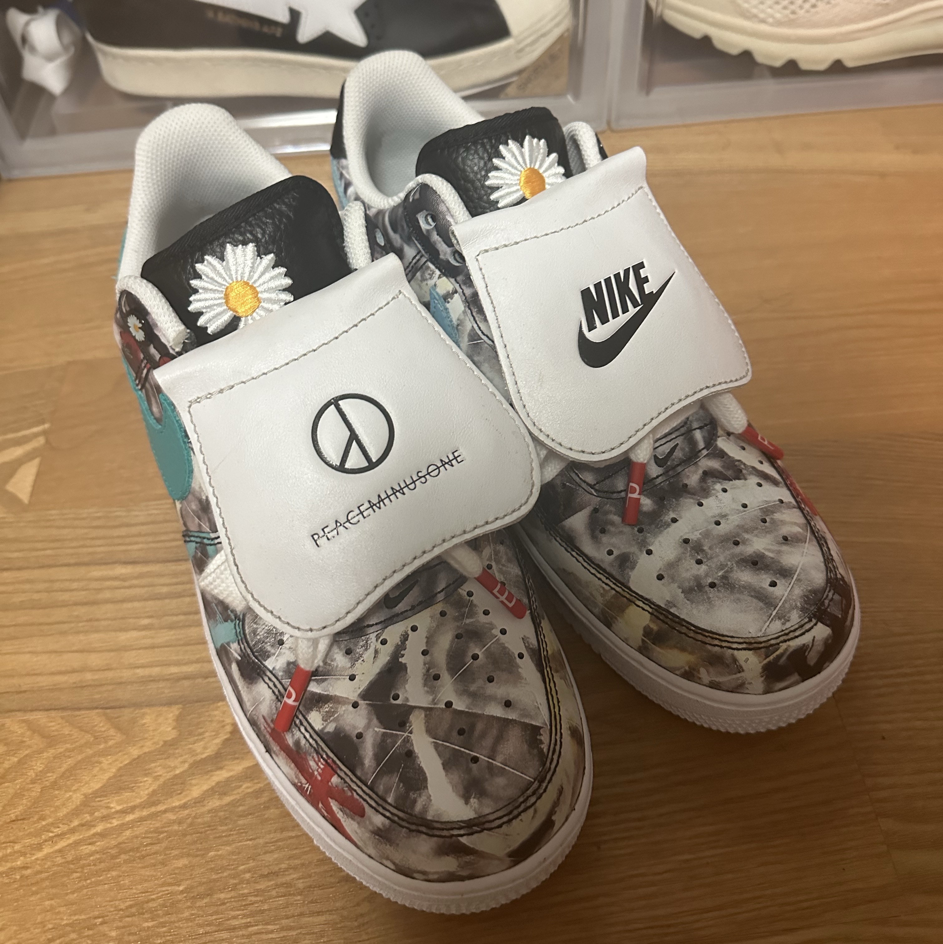 Nike x Peaceminusone Air Force 1 Low Para-Noise 3.0 Black and Multicolor 착용 스타일