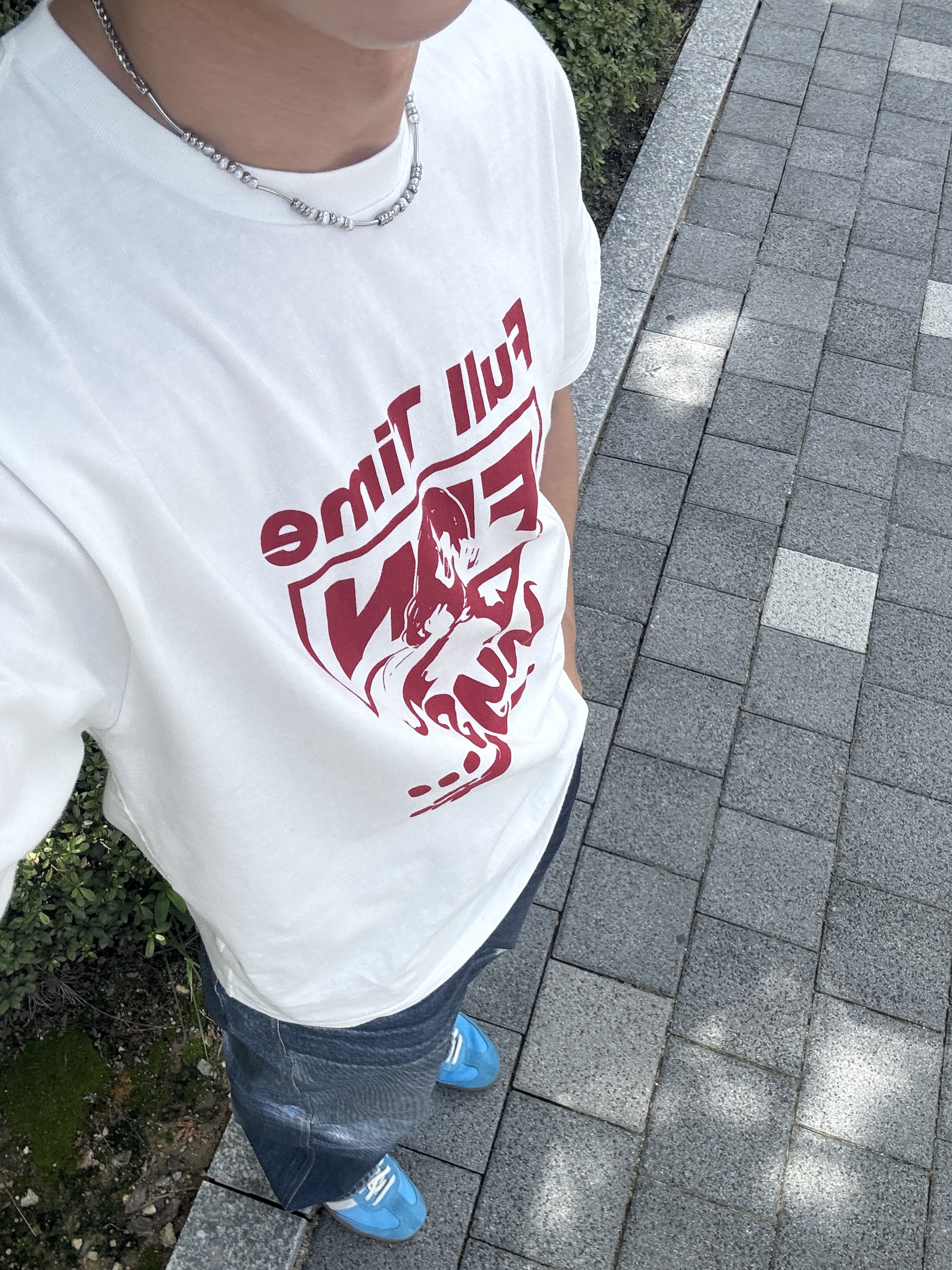 Hysteric Glamour Full Time Fun T-Shirt White 착용 스타일 - 1