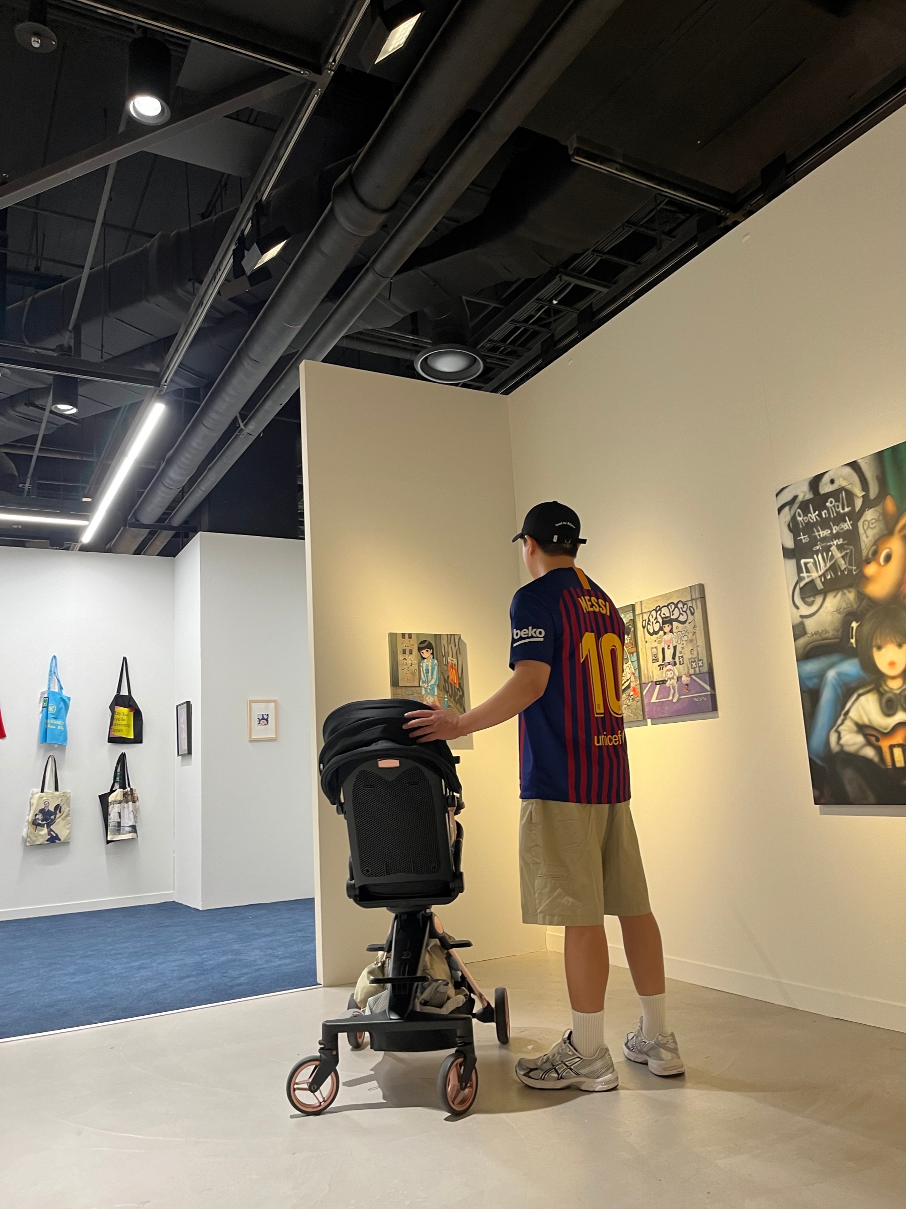 Nike FC Barcelona 2020/21 Dri-Fit Stadium Home Jersey Deep Royal Blue Varsity Maize (Non Marking Ver.) 착용 스타일