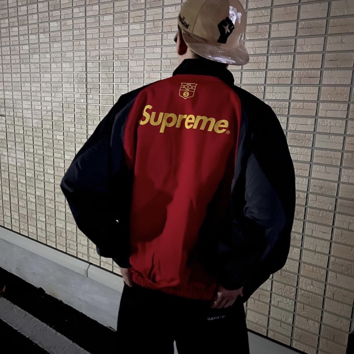 Supreme S Logo Track Jacket Black - 24FW 착용 스타일