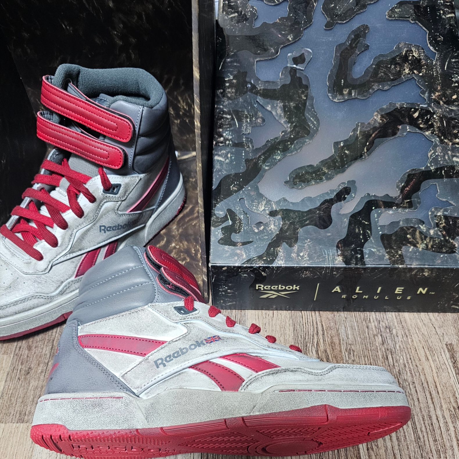 Reebok x Aliens BB 4000 II Mid Shoes Fog Grey 착용 스타일