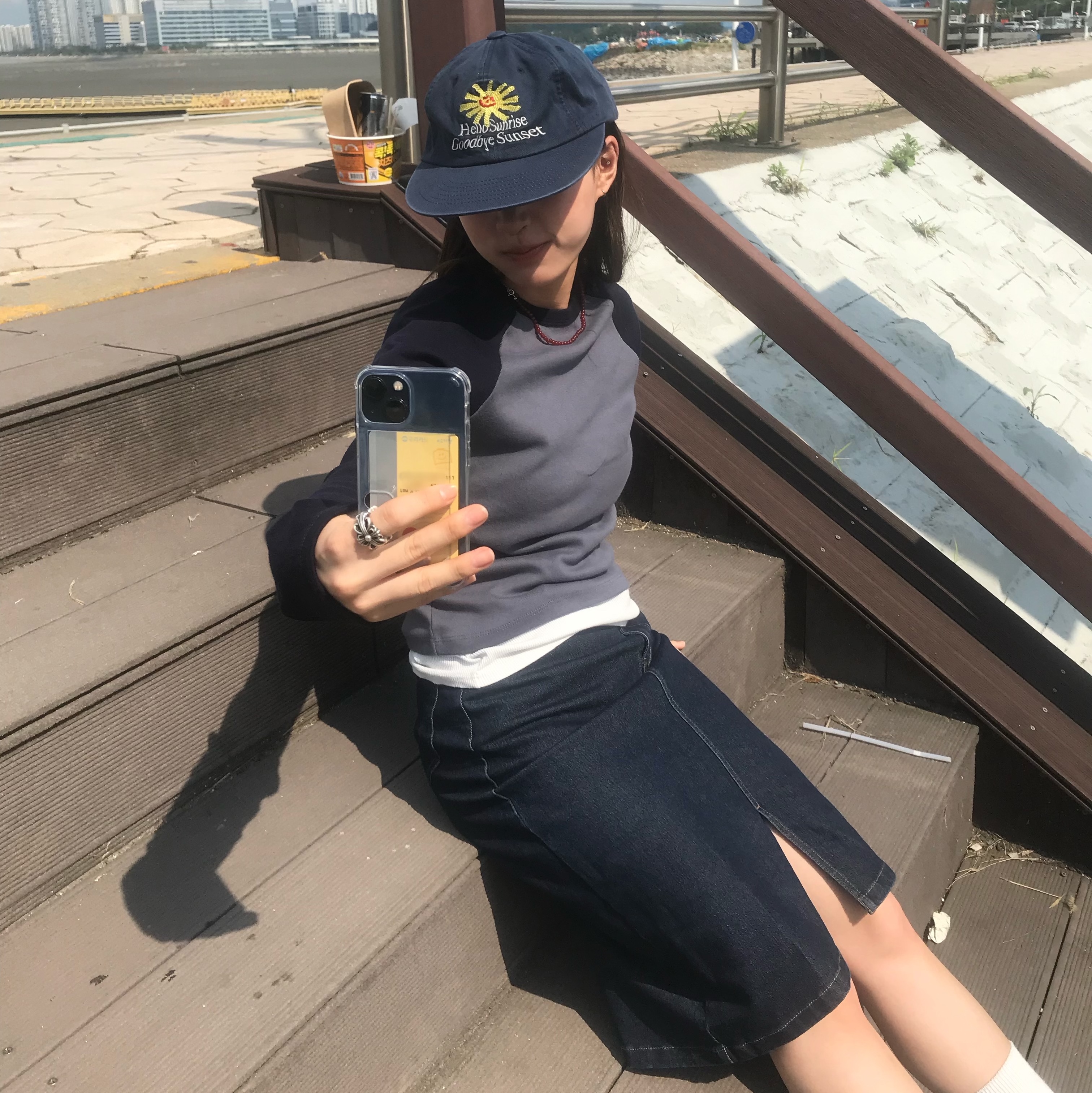 Hello Sunrise Washed HS Arch Logo 6Panel Cap Navy & Orange 착용 스타일 - 1