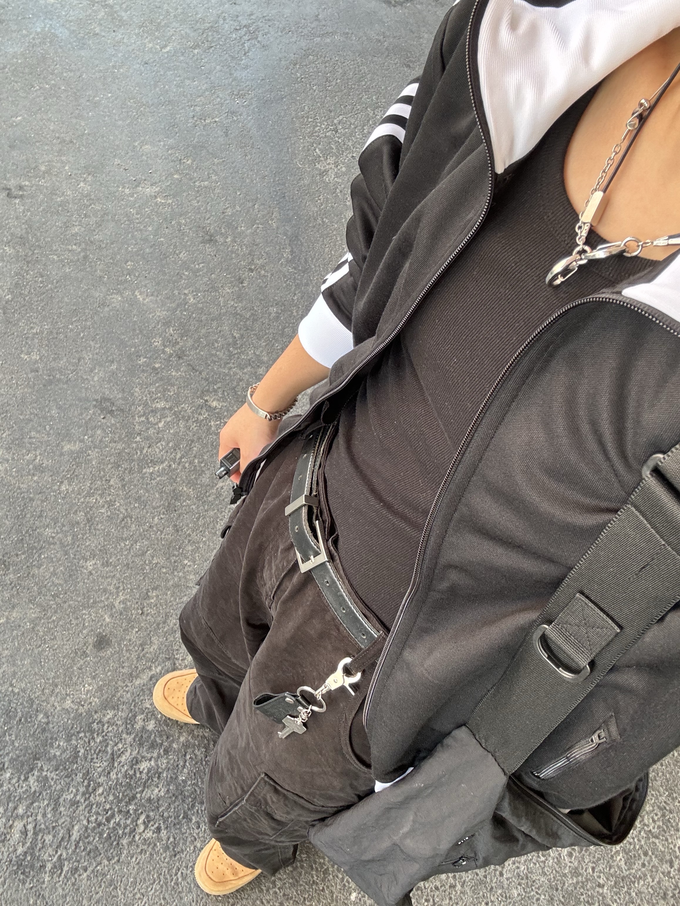 Adidas Adicolor Classics Beckenbauer Track Jacket Black - KR Sizing, (W) Nike Air Force 1 '07 WB Flax Wheat 착용 스타일