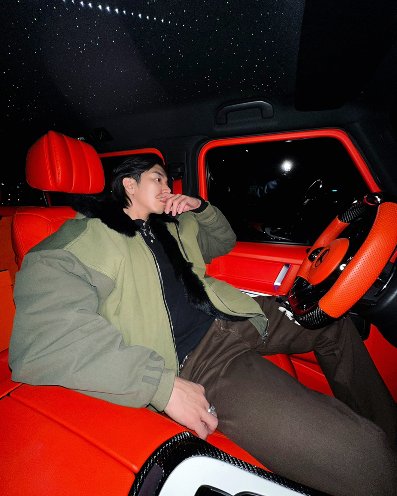 KREAM 프로필 이미지