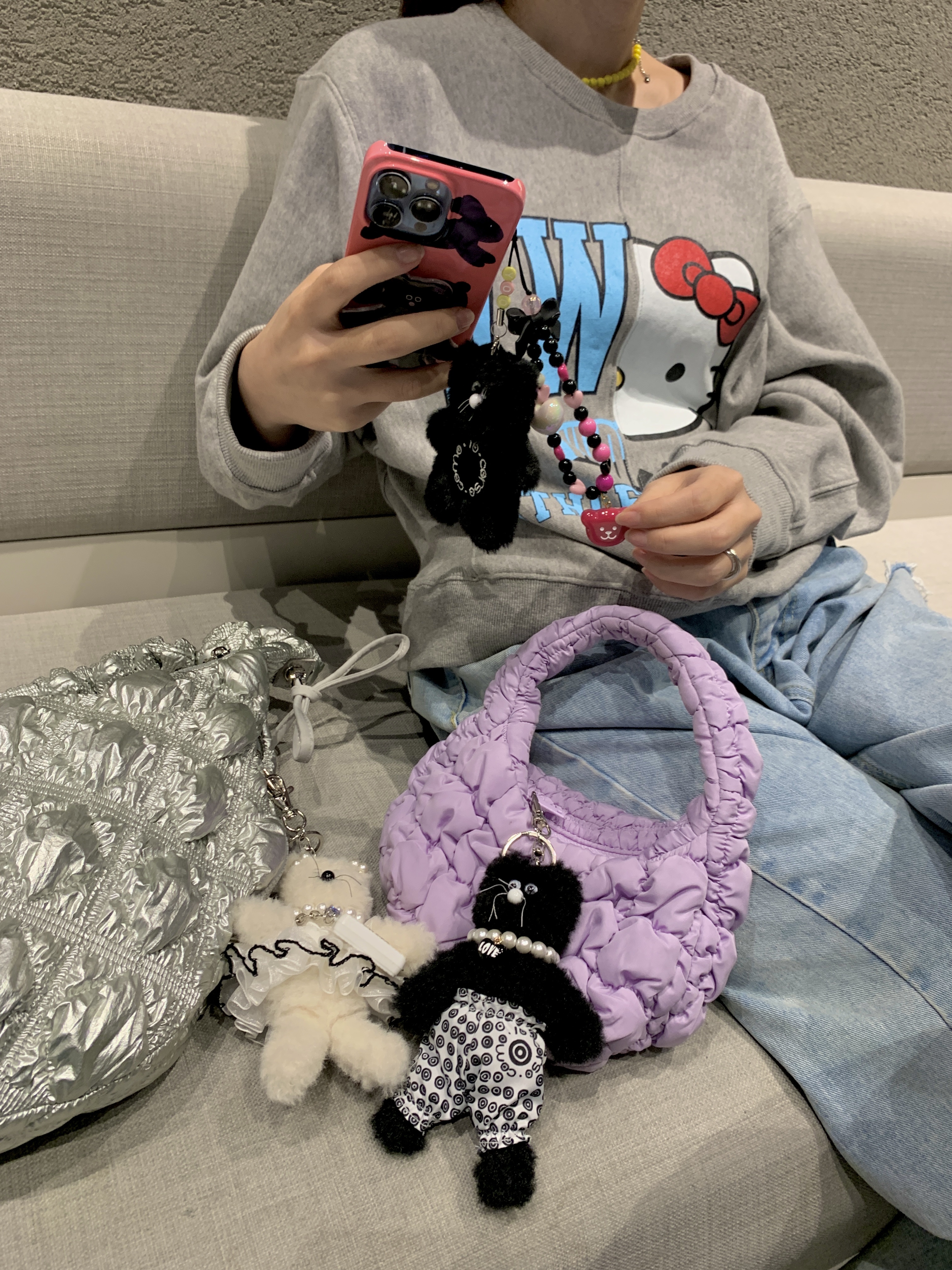 COS Quilted Micro Bag Purple, Monamhee x 10 Corso Como Bianco Keyring Black 착용 스타일 - 1