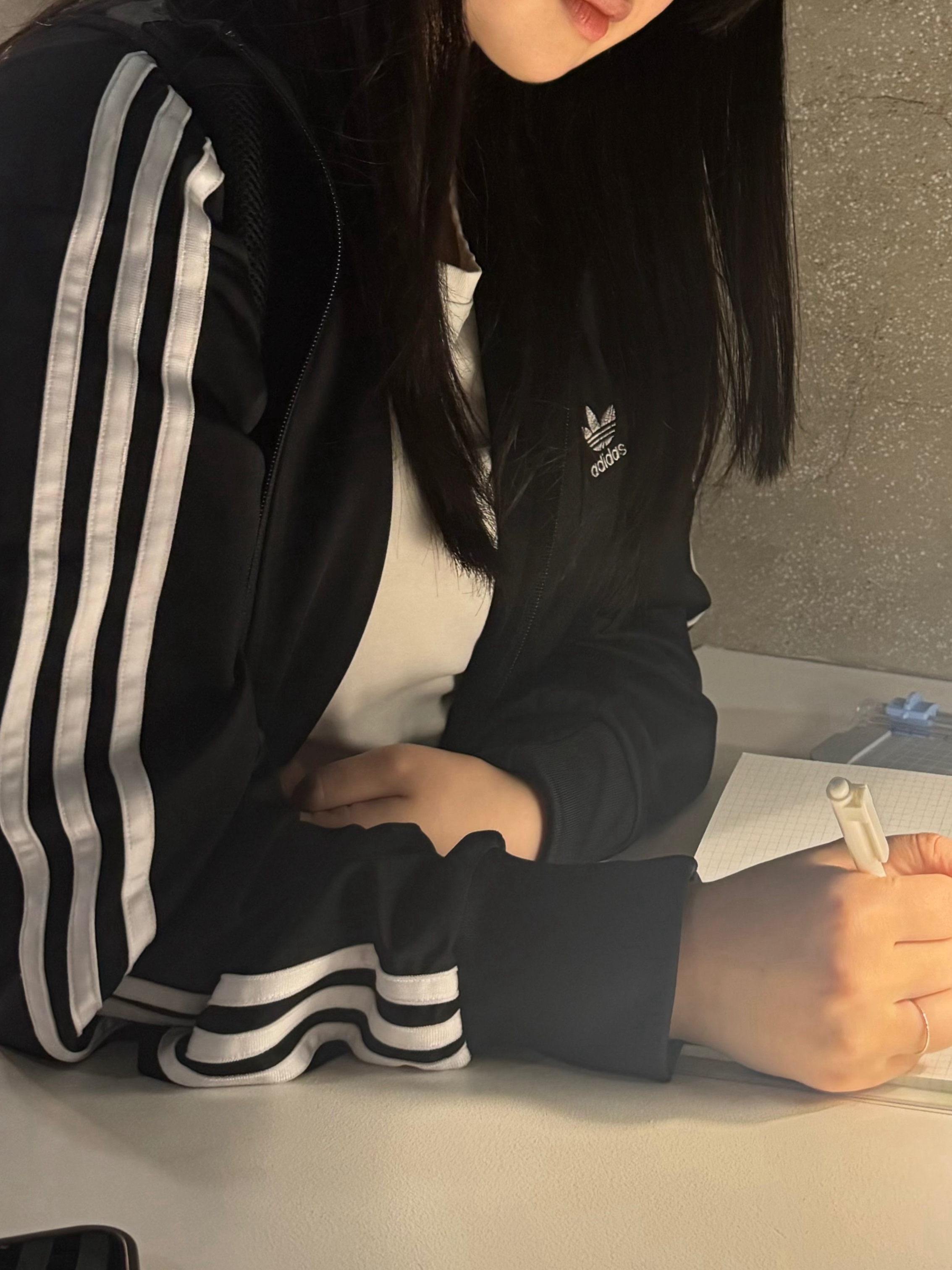 Adidas Adicolor Classics Firebird Track Top Black - KR Sizing, Adidas Adicolor Classics Firebird Track Top Black - US Sizing 착용 스타일 - 1