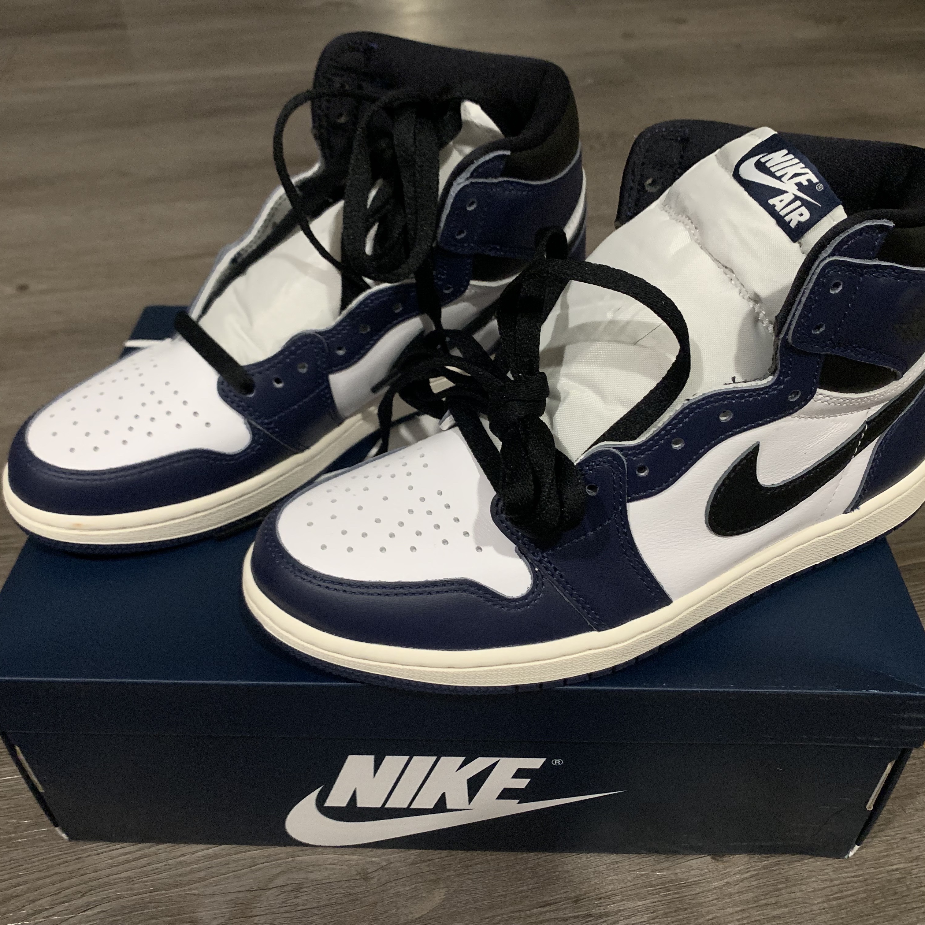 Jordan 1 Retro High OG Midnight Navy 착용 스타일