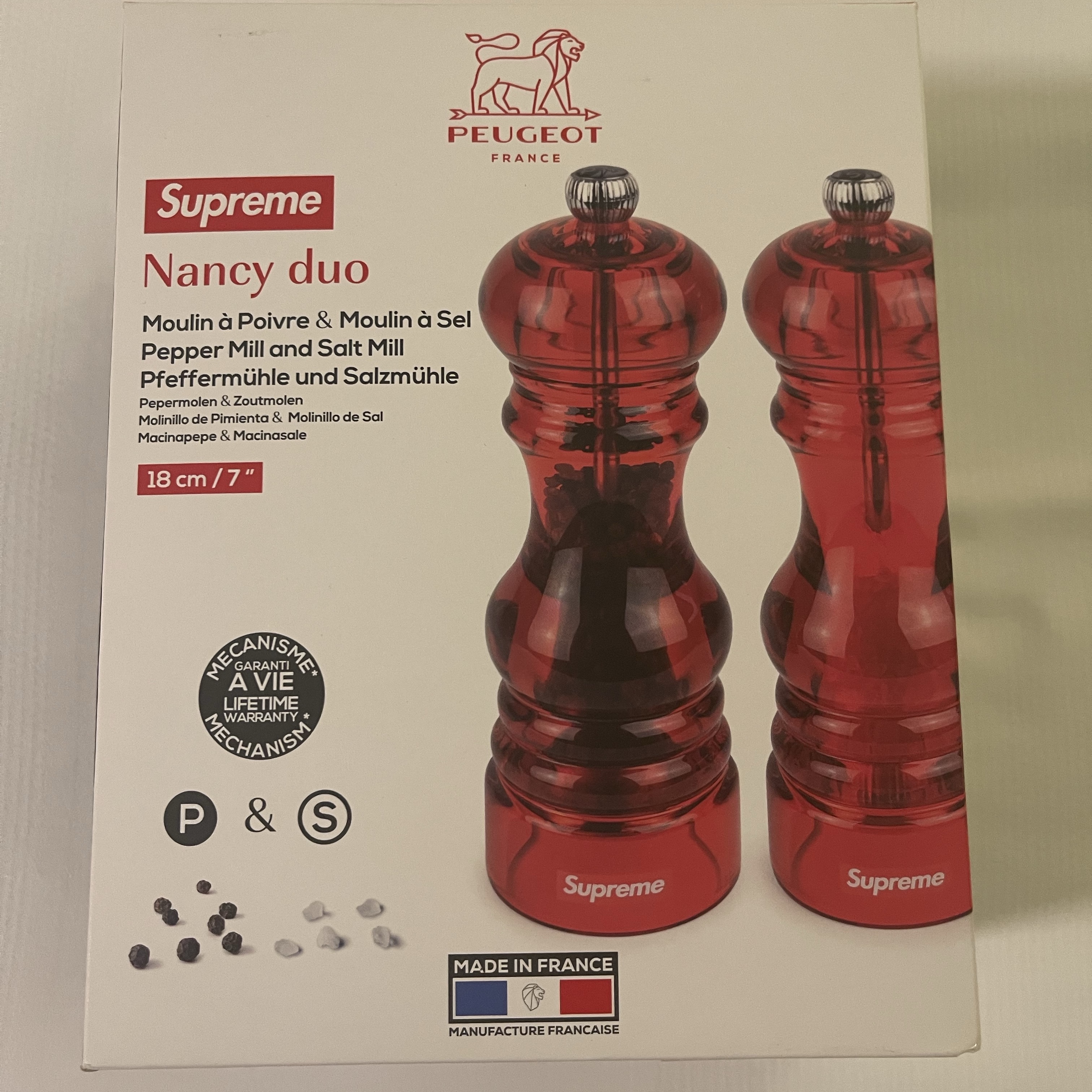 Supreme x Peugeot Salt & Pepper Mill Red (Set of 2) - 24FW 착용 스타일 - 2