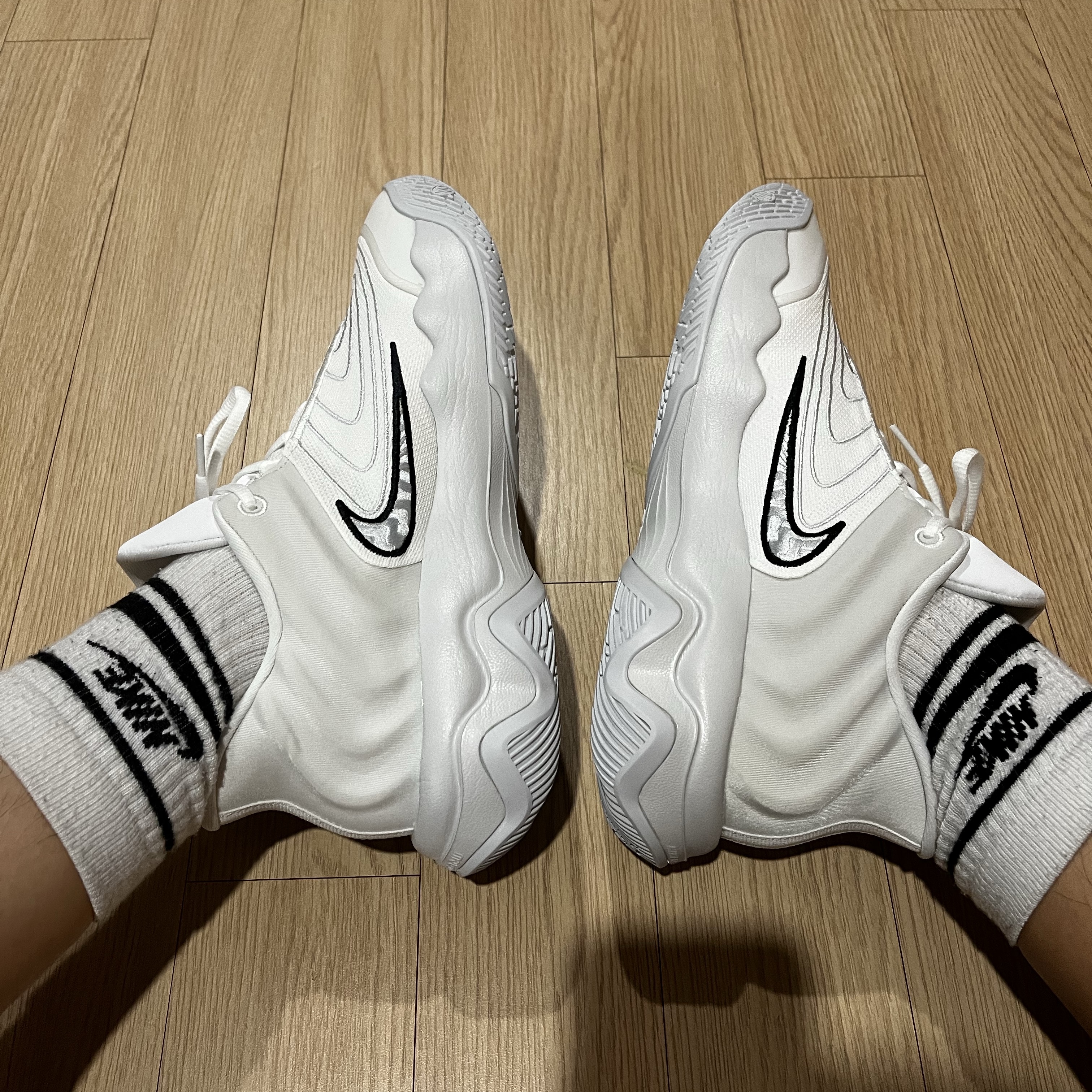 Nike Giannis Immortality 4 EP White 착용 스타일 - 2
