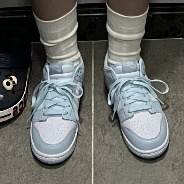 (GS) Nike Dunk Low Glacier Blue White 착용 스타일