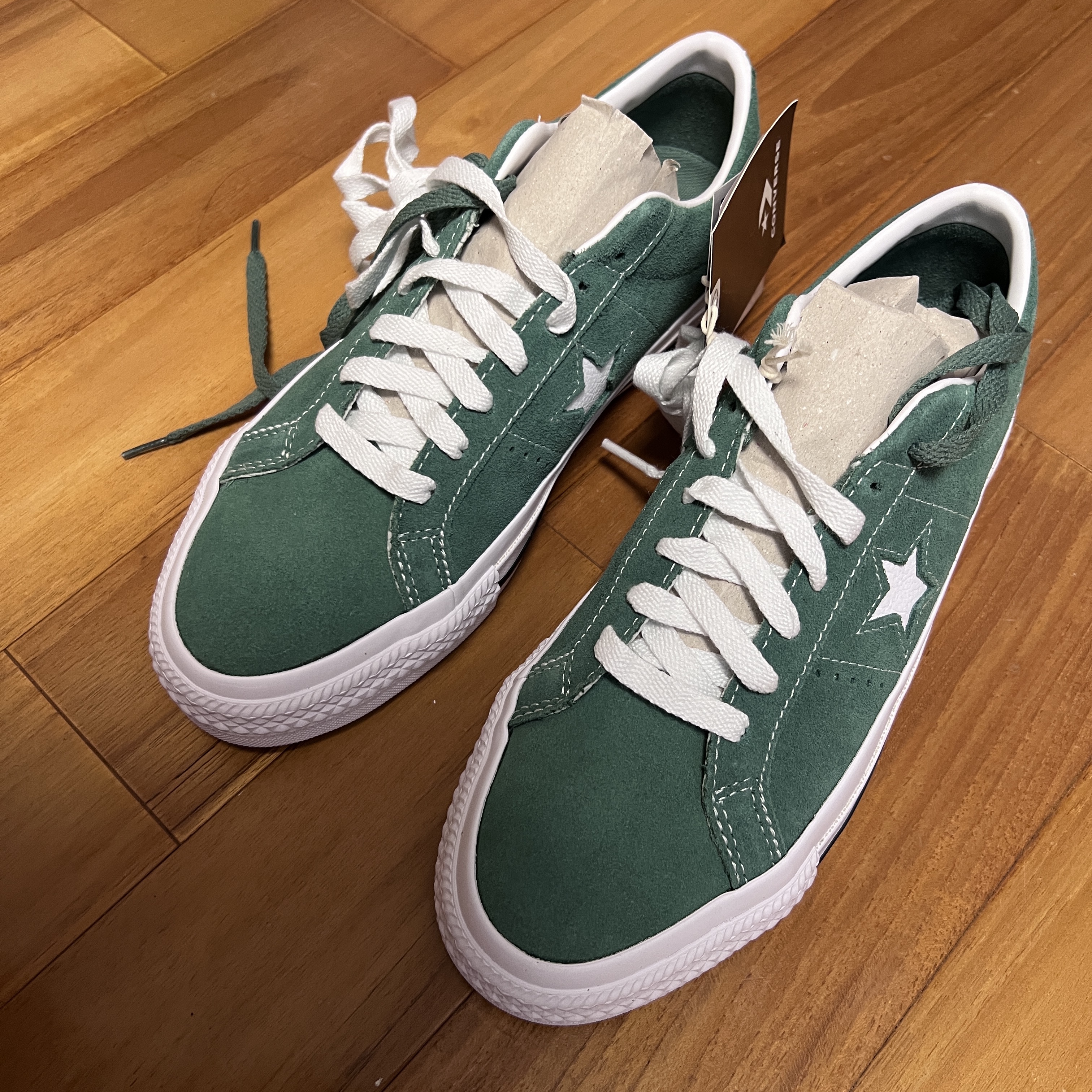 Converse Cons One Star Pro Admiral Elm Green White 착용 스타일