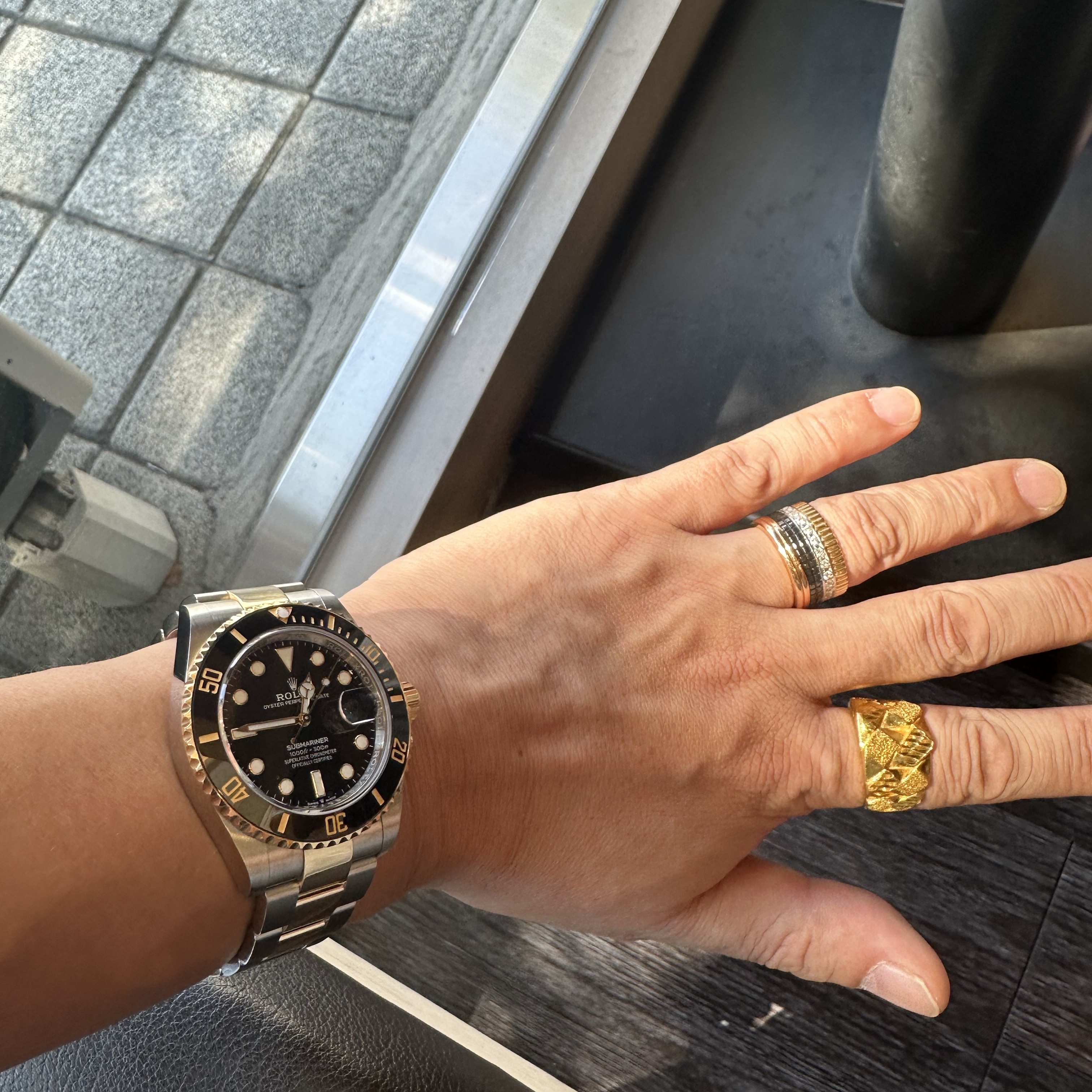 Rolex Submariner Date 41mm 126613LN Black Oyster 착용 스타일