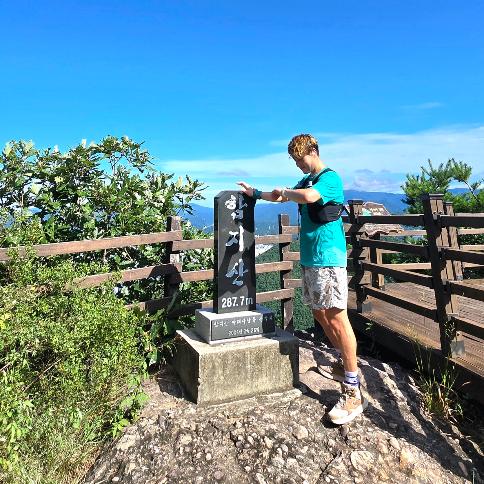 Nike ACG Print Trail Shorts Light Iron Ore - Asia, Hoka Anacapa 2 Mid GTX Dune Oxford Tan 착용 스타일