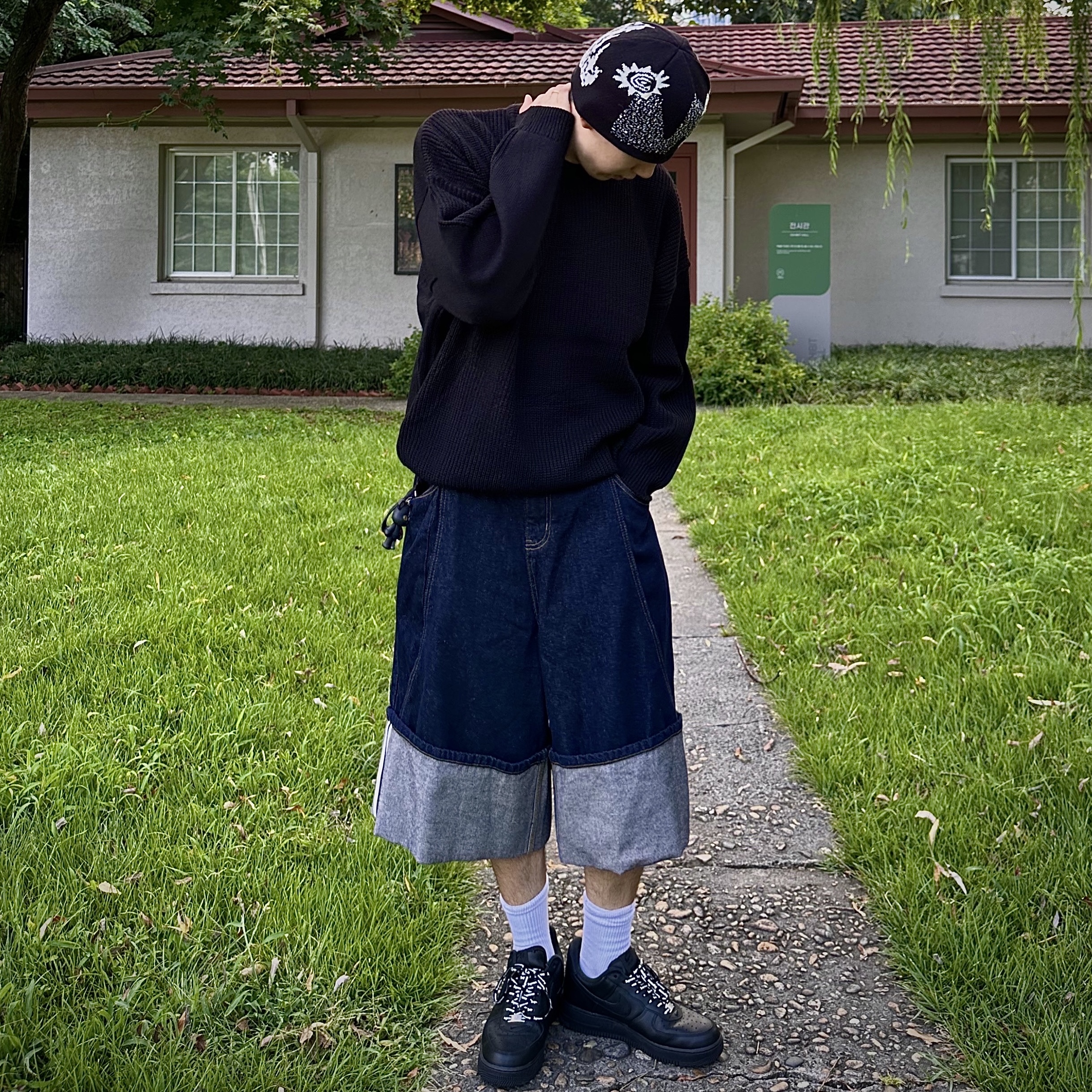 Nike x Supreme Air Force 1 Low Black 착용 스타일