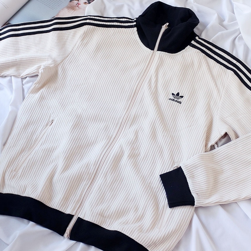 Adidas Waffle Beckenbauer Track Top Wonder White - KR Sizing 착용 스타일 - 1