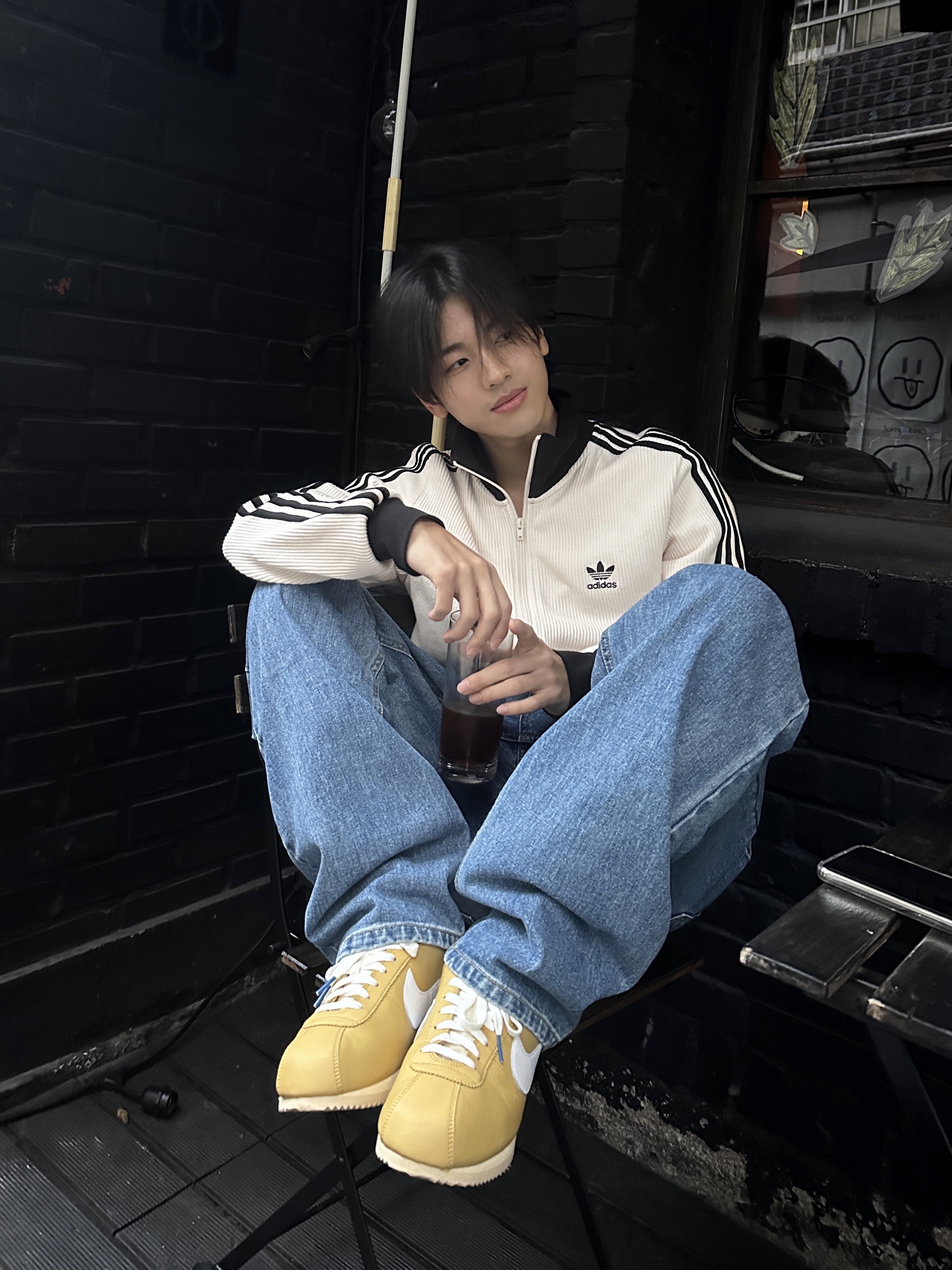 Adidas Originals Beckenbauer Track Top Bliss - KR Sizing, Adidas Adicolor Classic Firebird Track Jacket Orchid Fusion - KR Sizing 착용 스타일 - 4