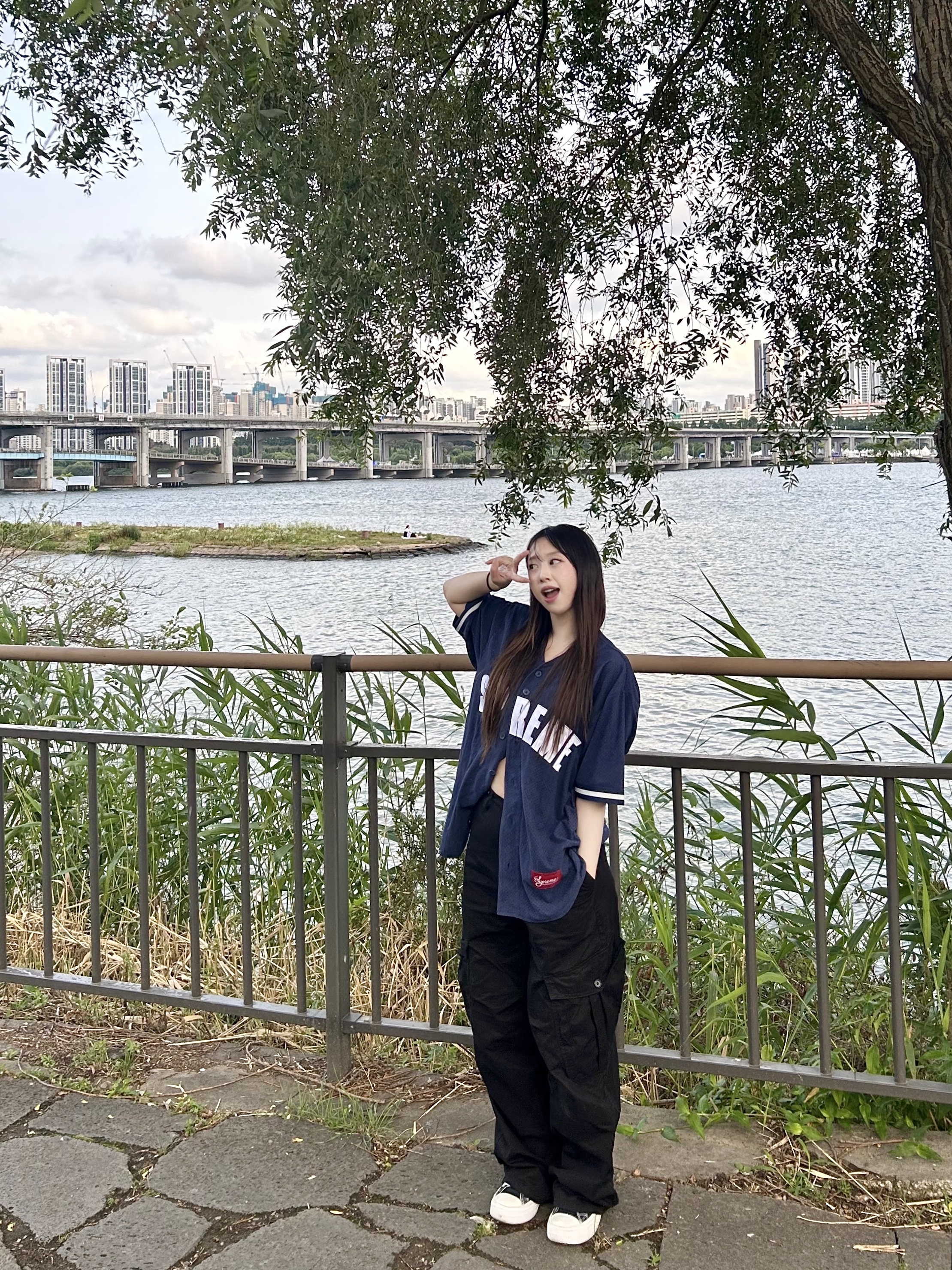 Supreme Ultrasuede Mesh Baseball Jersey Navy - 24SS 착용 스타일